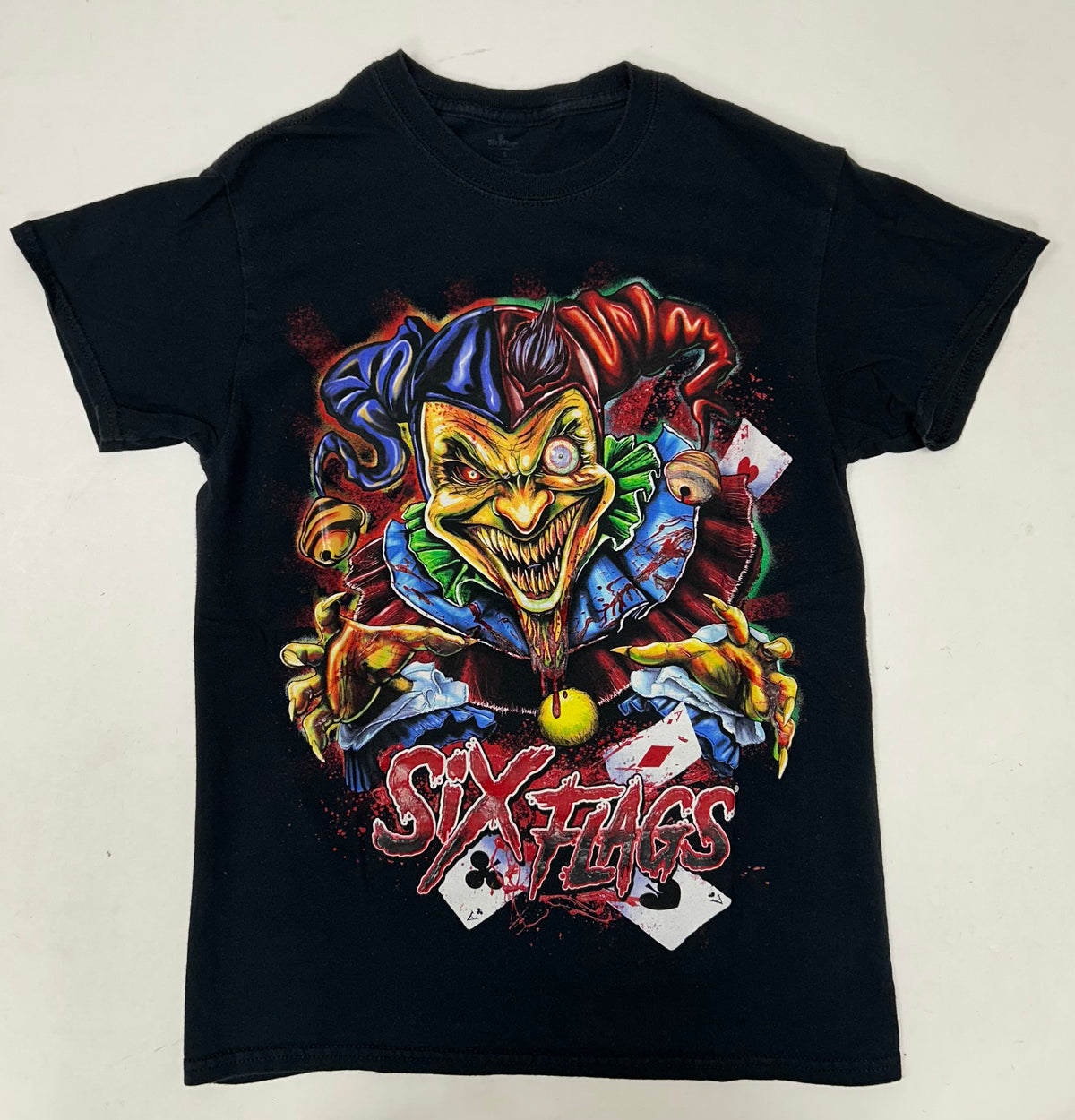 Six Flags Evil Jester Clown Horror Halloween Graphic T-Shirt Size Small