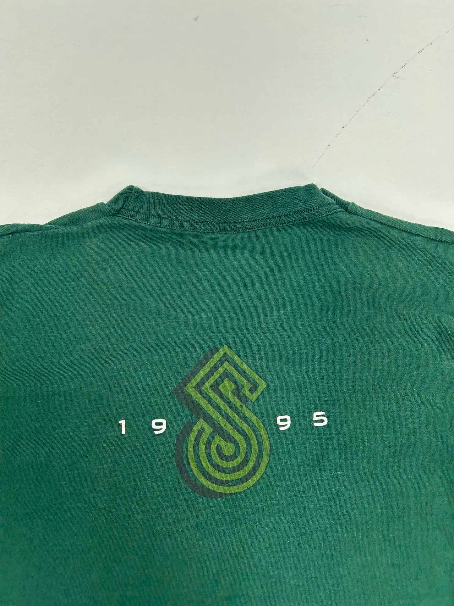 Vintage Seal 1995 Tour Pop Music Band Tee XL 23.5x31 Inches Green London