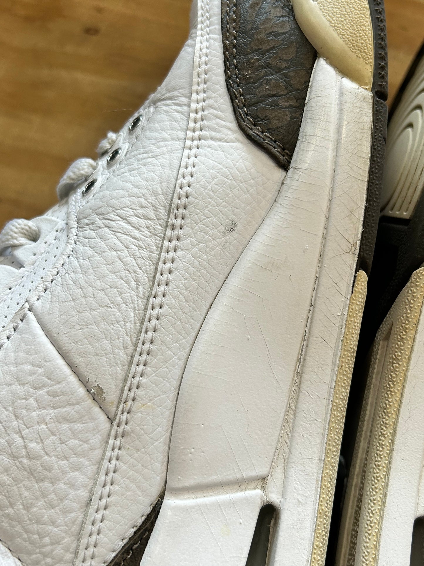 Air Jordan 3 Retro 2018 Mocha Size 10 With Box Used As Is Nike [136064 122]