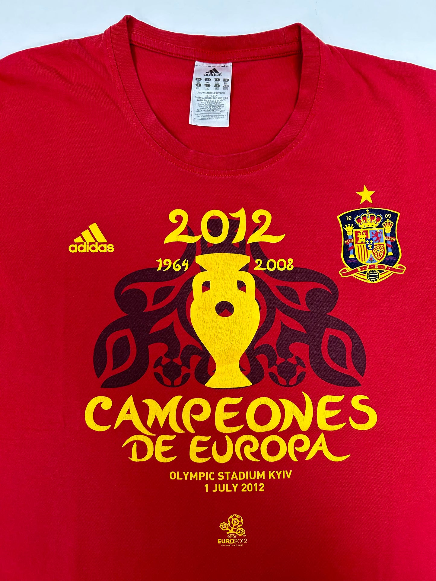 Spain Adidas 'Campeones De Europa' Tee Euro 2012 Champion T shirt 2XL 26.5x29.5 Inches