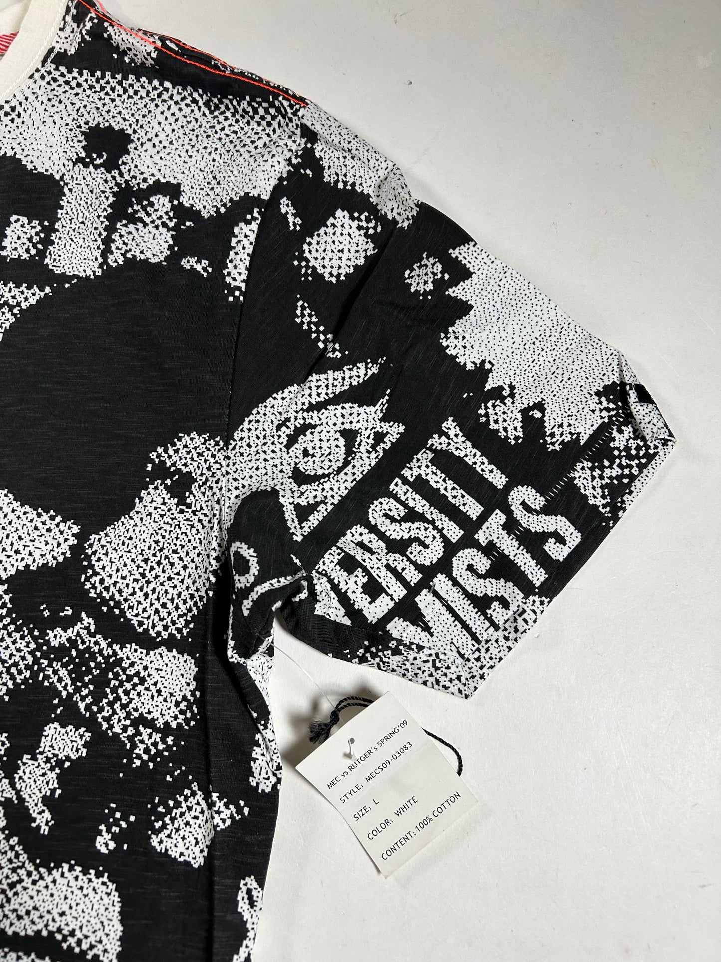 Vintage Eckō Marc Echō Cut & Sew Rutgers University Street Alchemists AOP Football Tee Large 22x29 Inches