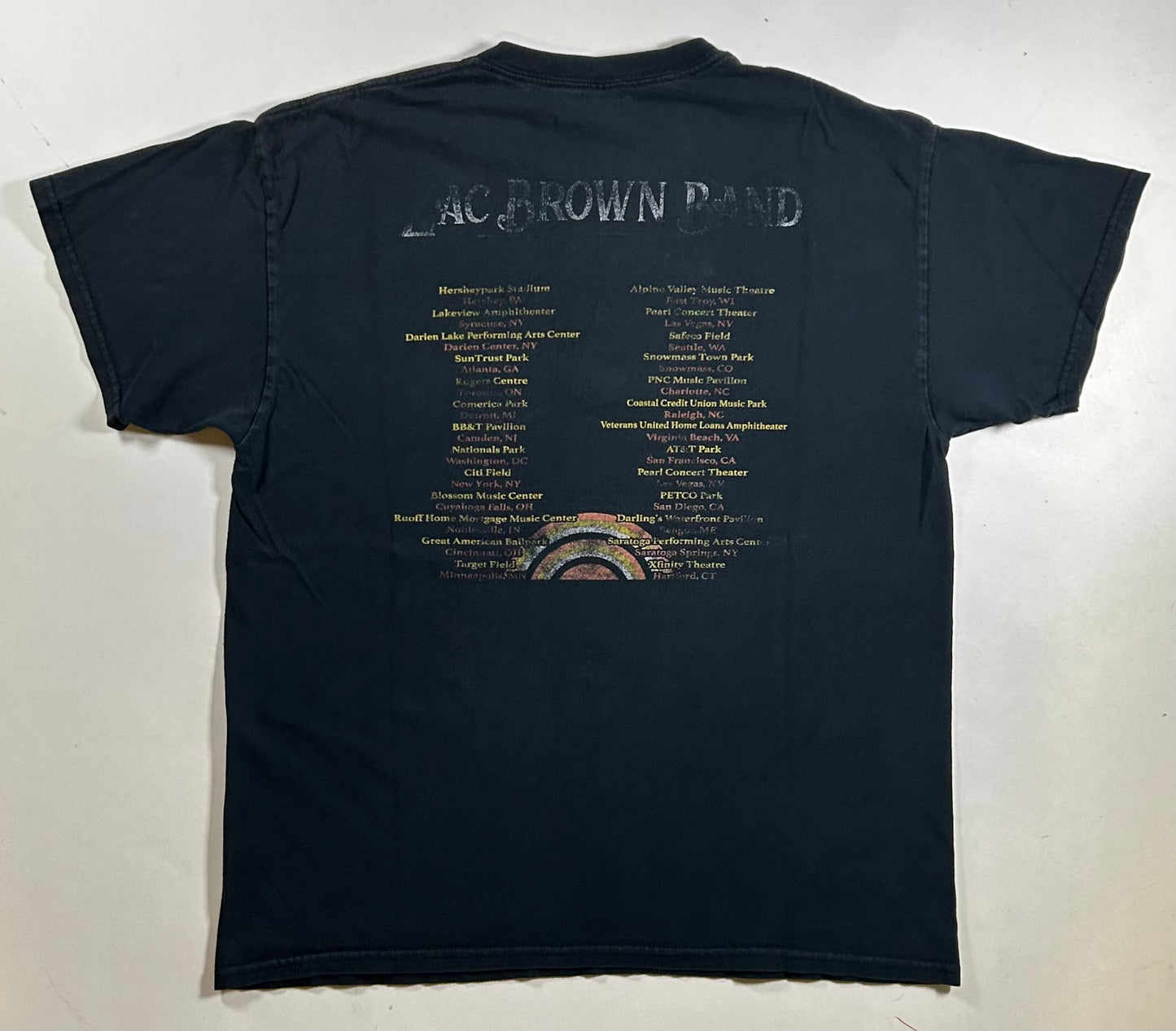 2018 Zac Brown Band Parking Lot Tour Tee Large 21.75x27.5 Inches