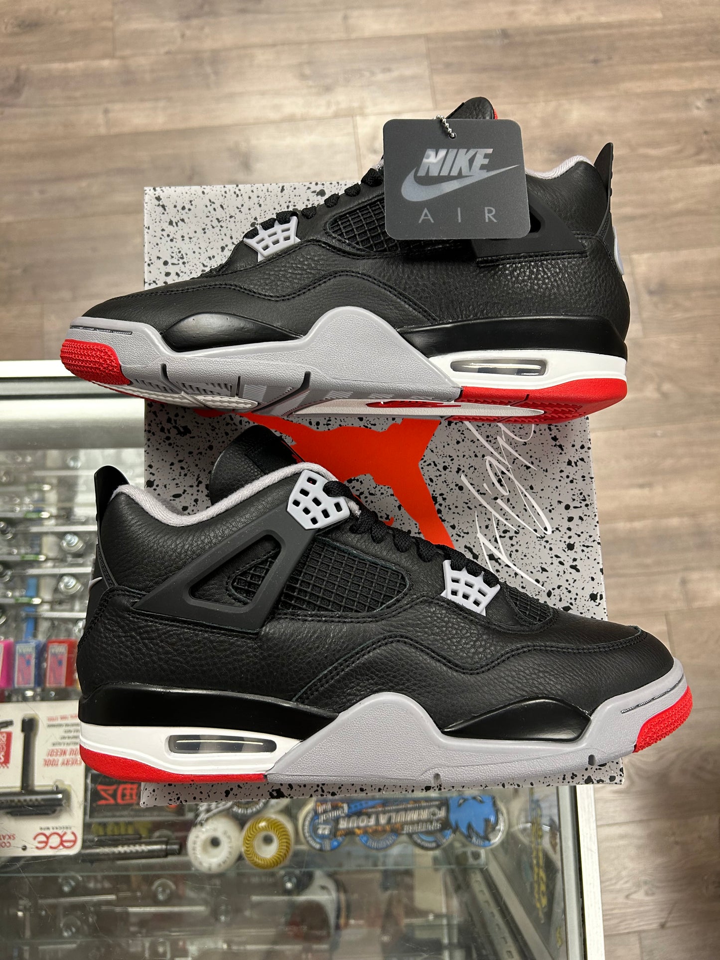 2024 Nike Air Jordan 4 Retro Bred Reimagined Size 10 FV5029 006 DS Brand New