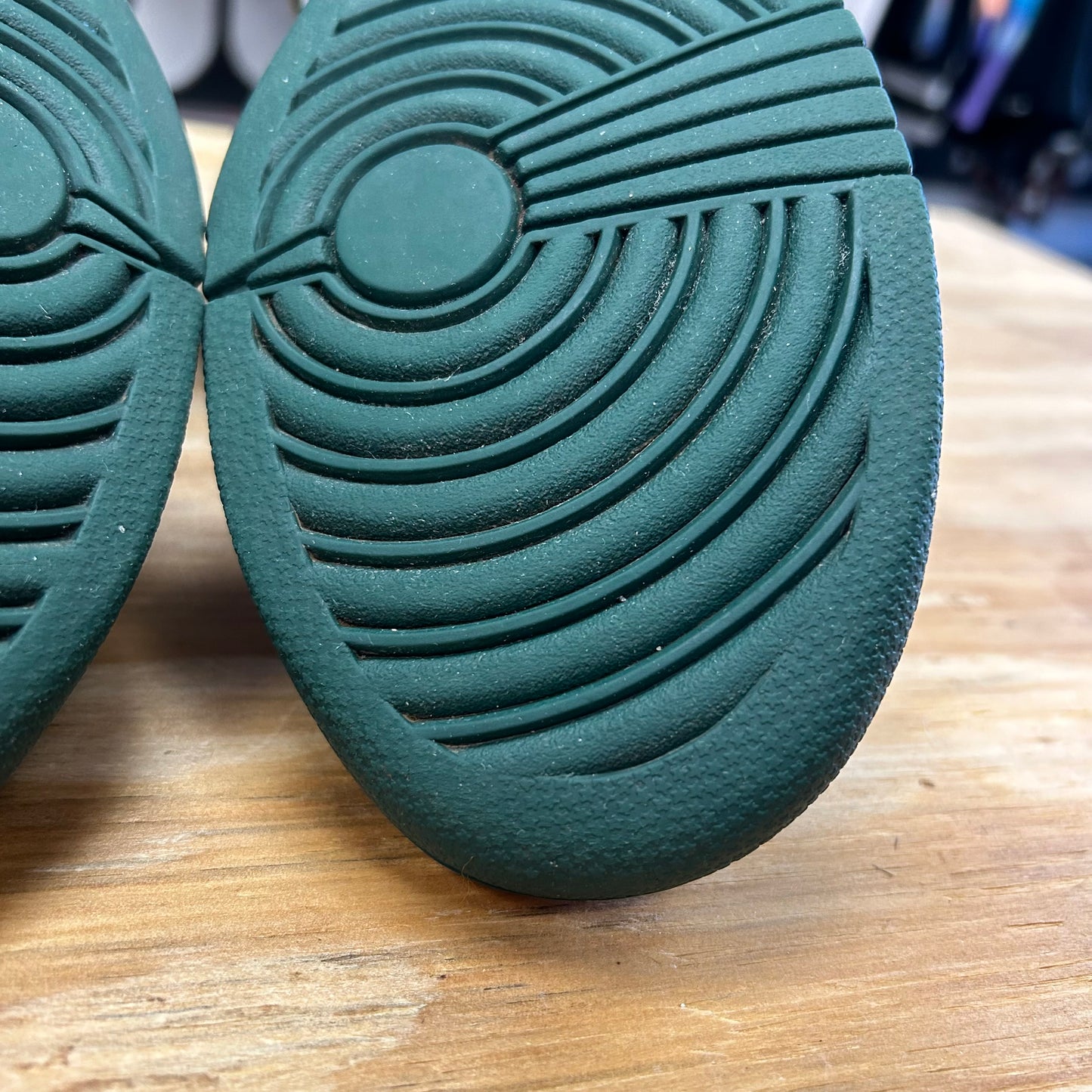 2020 Nike Dunk High SP Spartan Green CZ8149100 Men's Size 9.5 USED NO BOX CLEAN AS IS