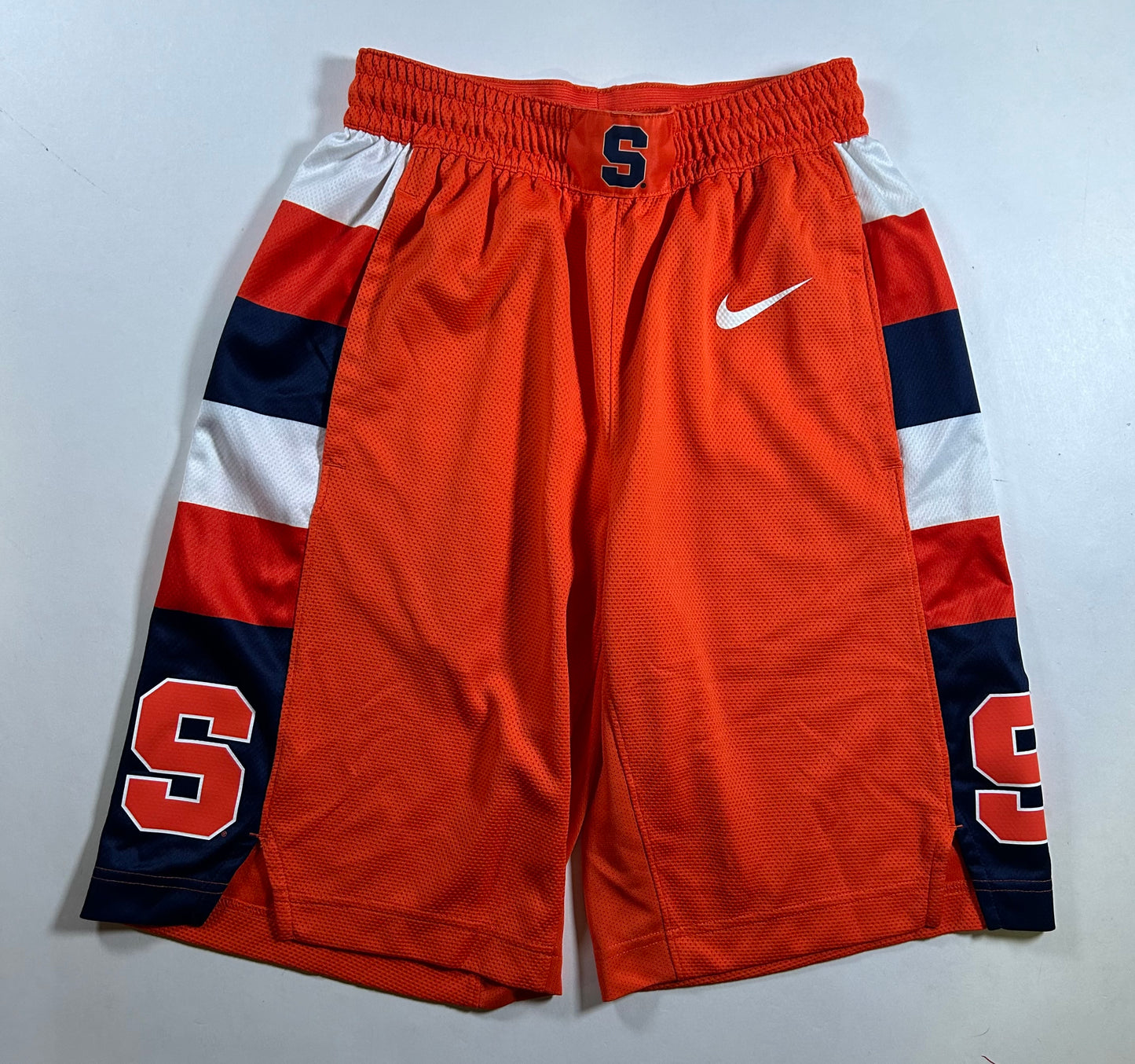 Syracuse Orange Shorts Orange NCAA Basketball Nike Dri Fit Orangemen Medium 13.25x21/22 Iniches