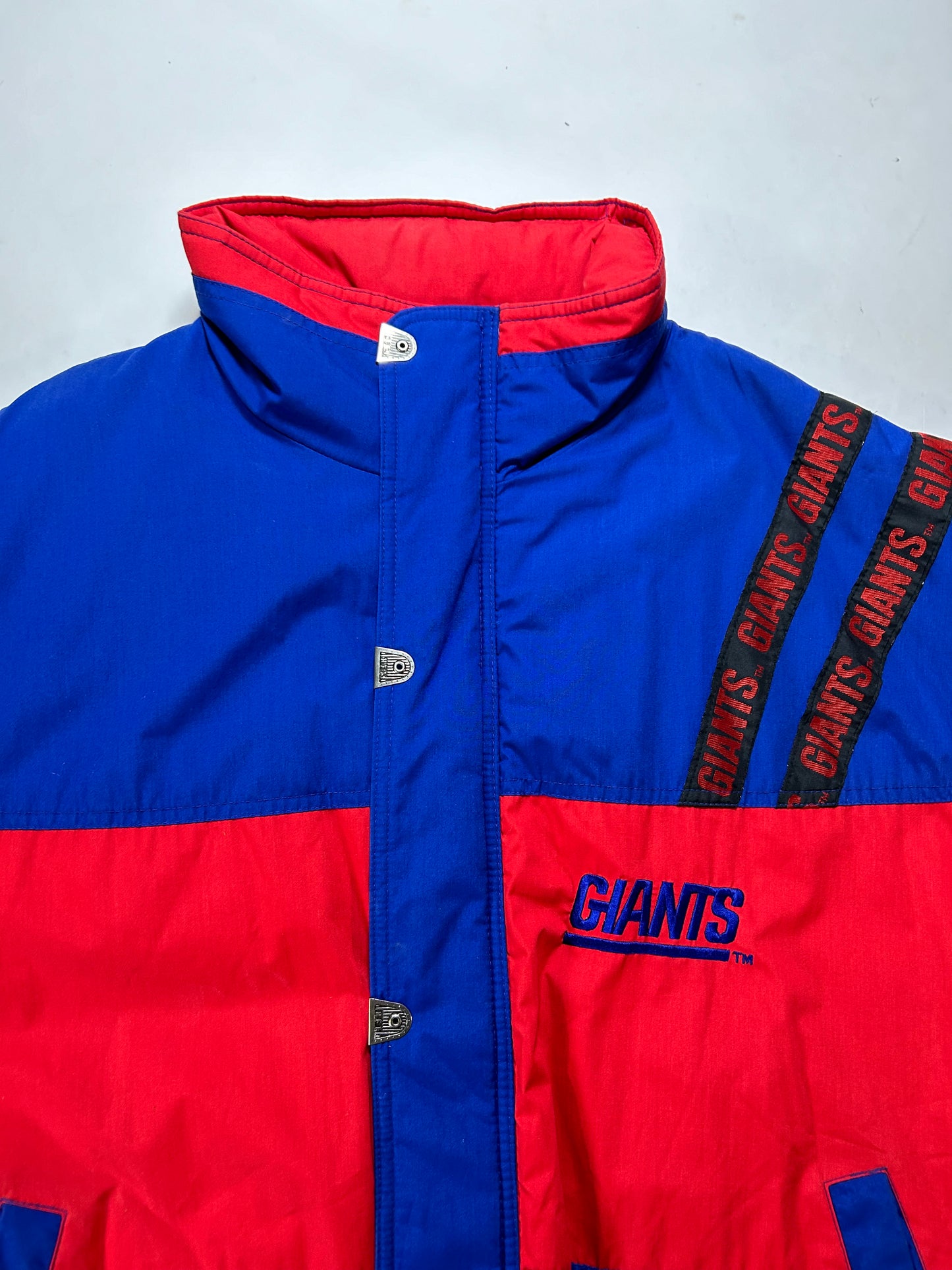 Vintage New York Giants NFL Puffer Packable Hood Jacket Large 25.75x29 Inches