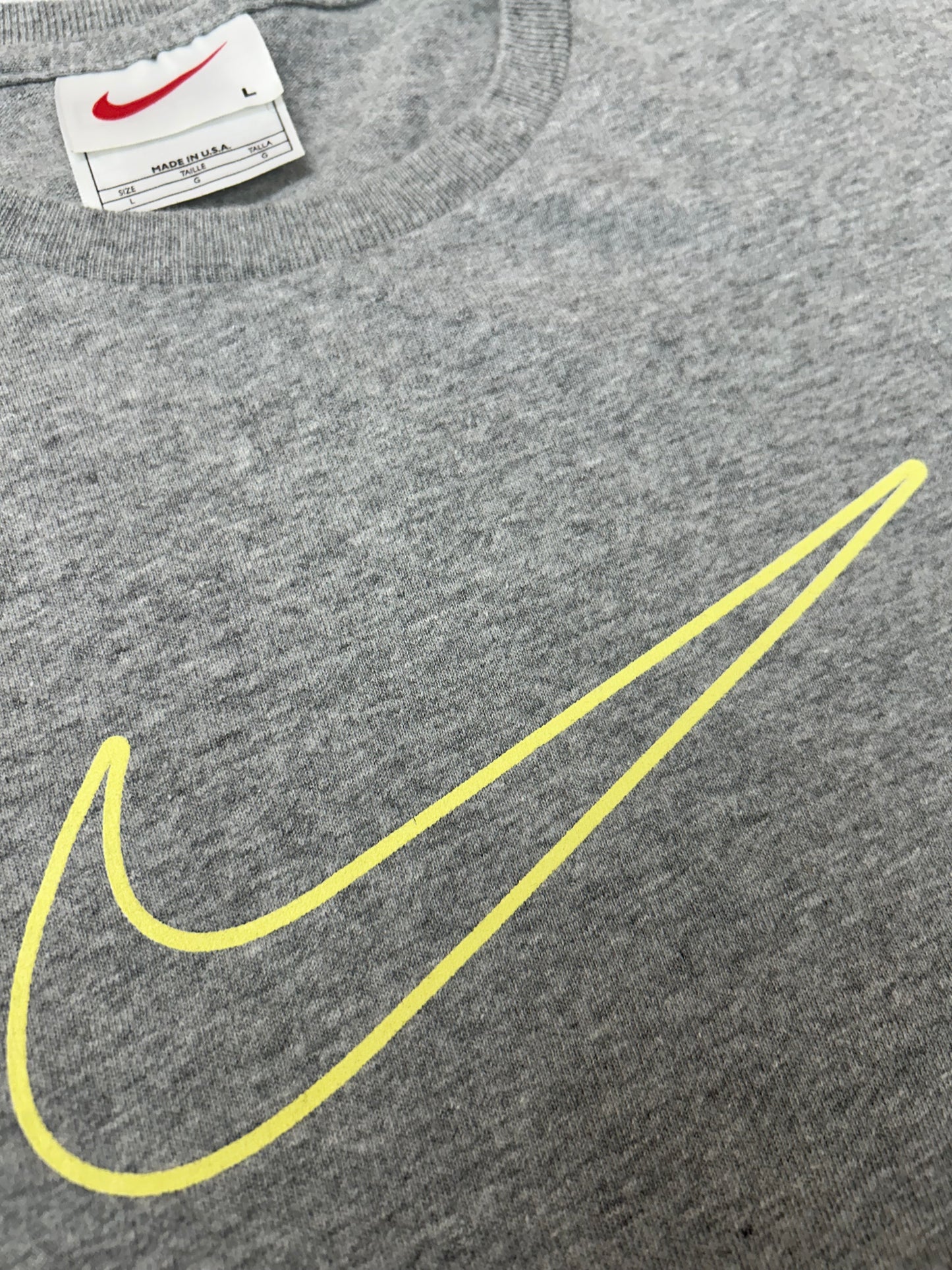 Vintage 90s Nike Swoosh Tee Women’s Large 20x25.5 Inches Gray