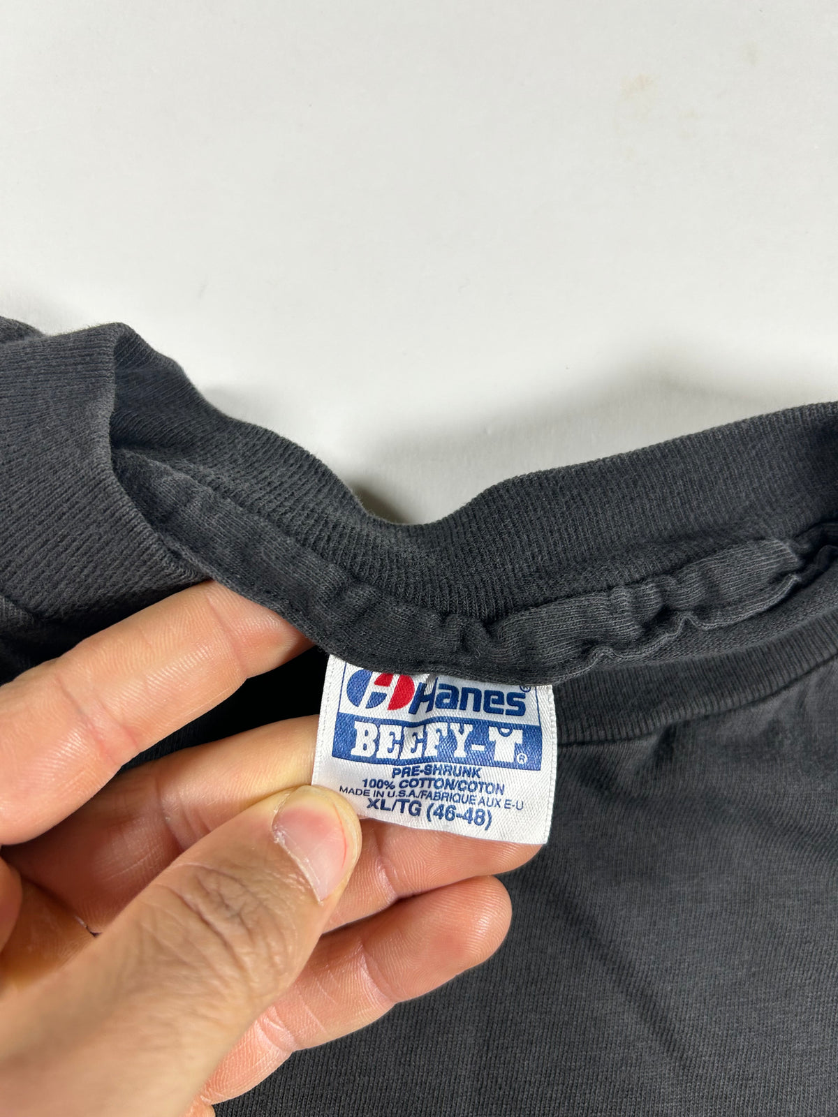 Vintage The Tows The Vineyard September 92 Pocket Tee XL 24x31.5 Inches Hanes Beefy-T