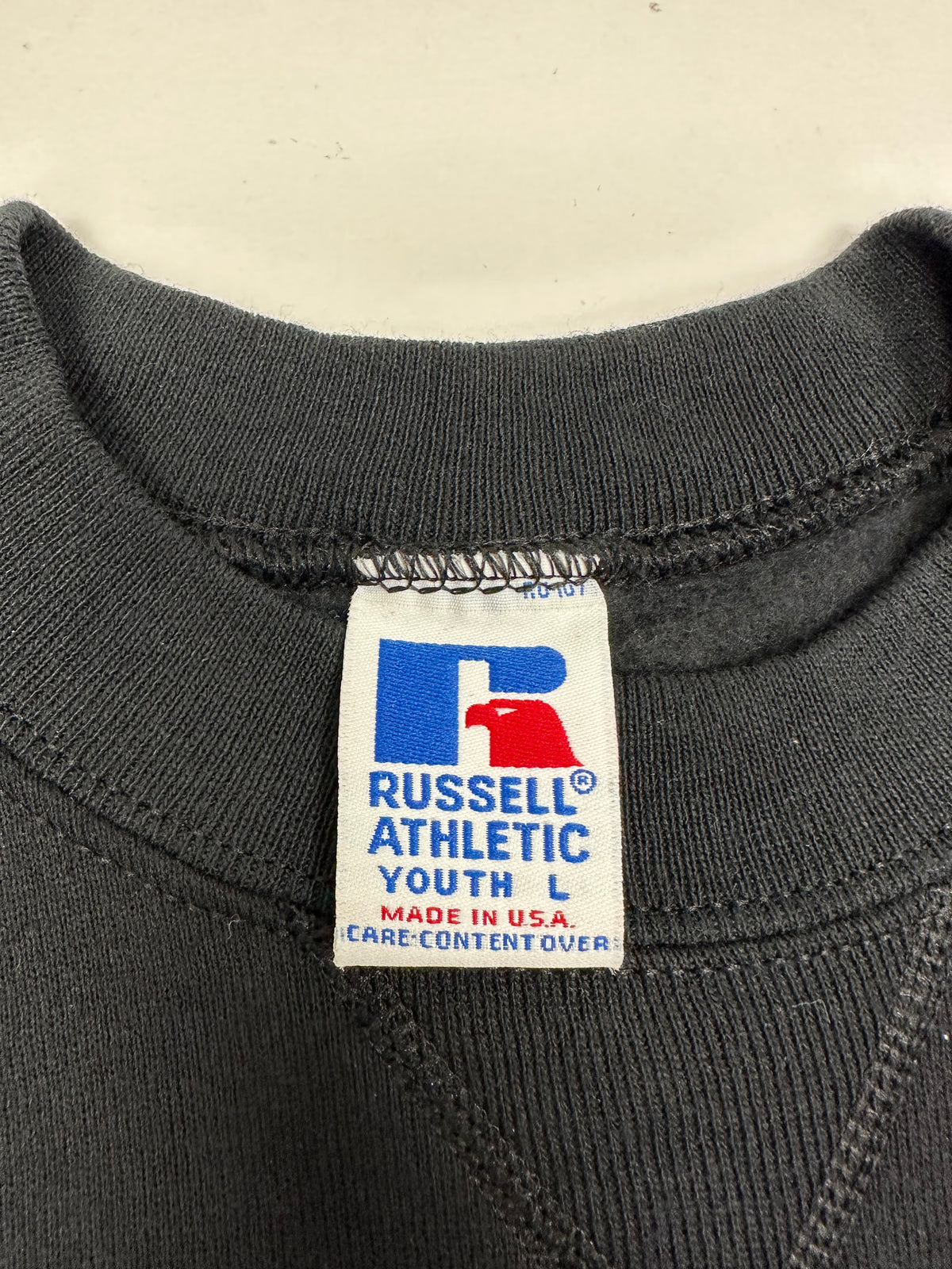 Edgewood NJ “Deeper Than The Roots.” First Edition Crewneck Sweatshirt Tagged Youth Large 90s Russell Athletic 50/50 Blend Made In USA DS Black 19.5x24