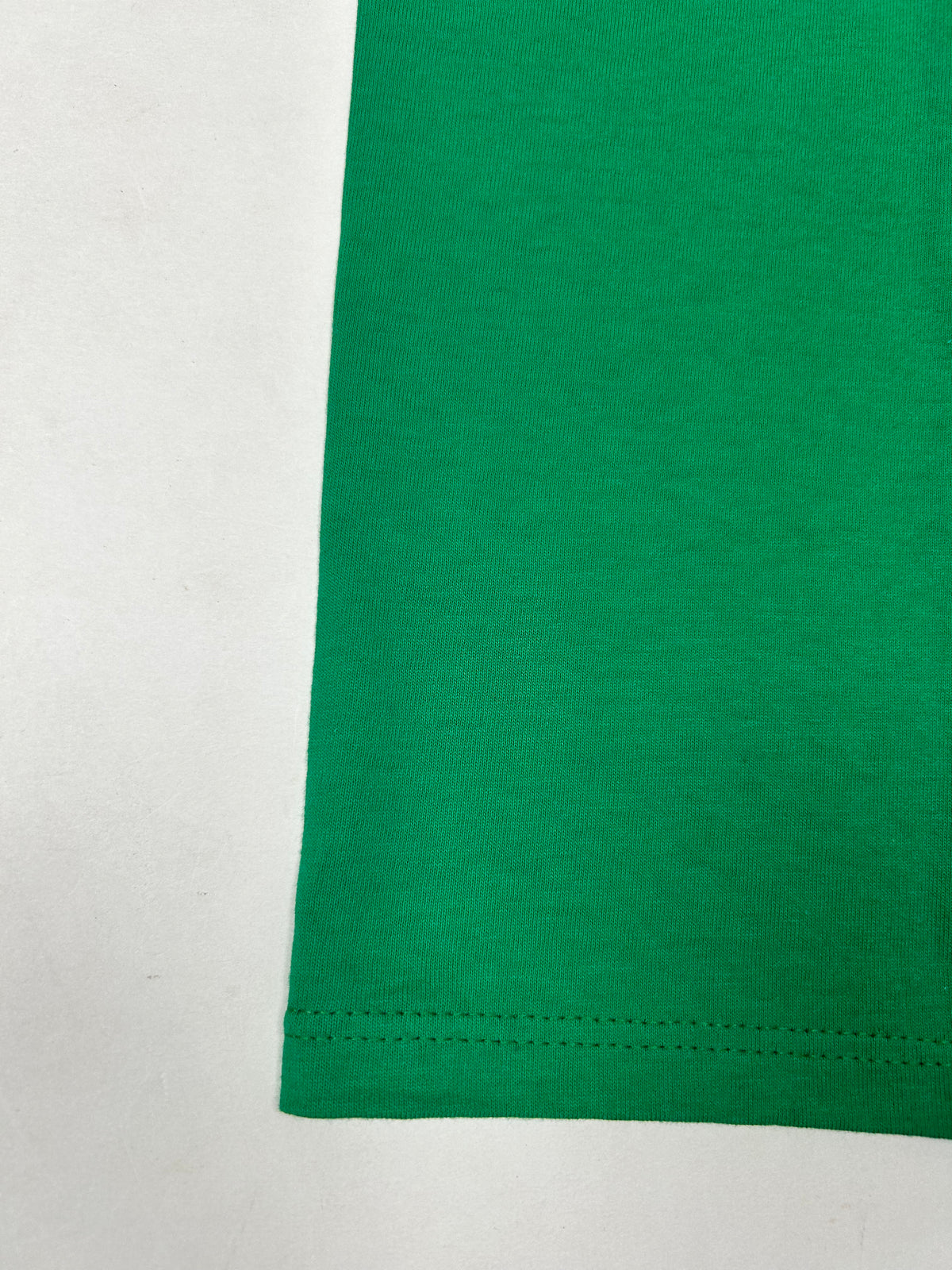 Edgewood NJ “Deeper Than The Roots.” First Edition Tee Large 21.5x31 Inches Kelley Green Russell USA 100% DS