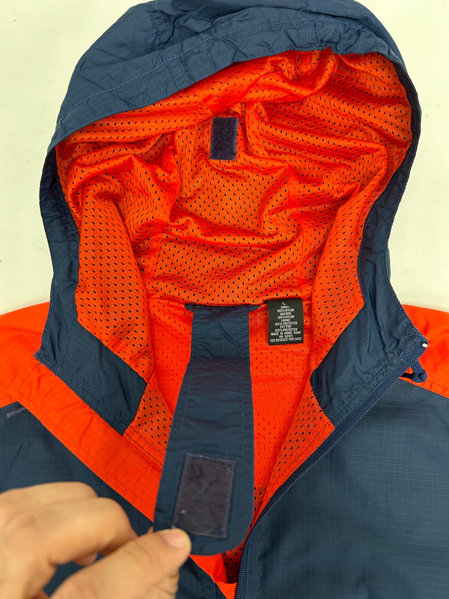 Vintage 1996 Warner Bros. Looney Tunes Bugs Bunny Longitude/Latitude Windbreaker Jacket Large 27.25x29.25 Inches Can Fit XL