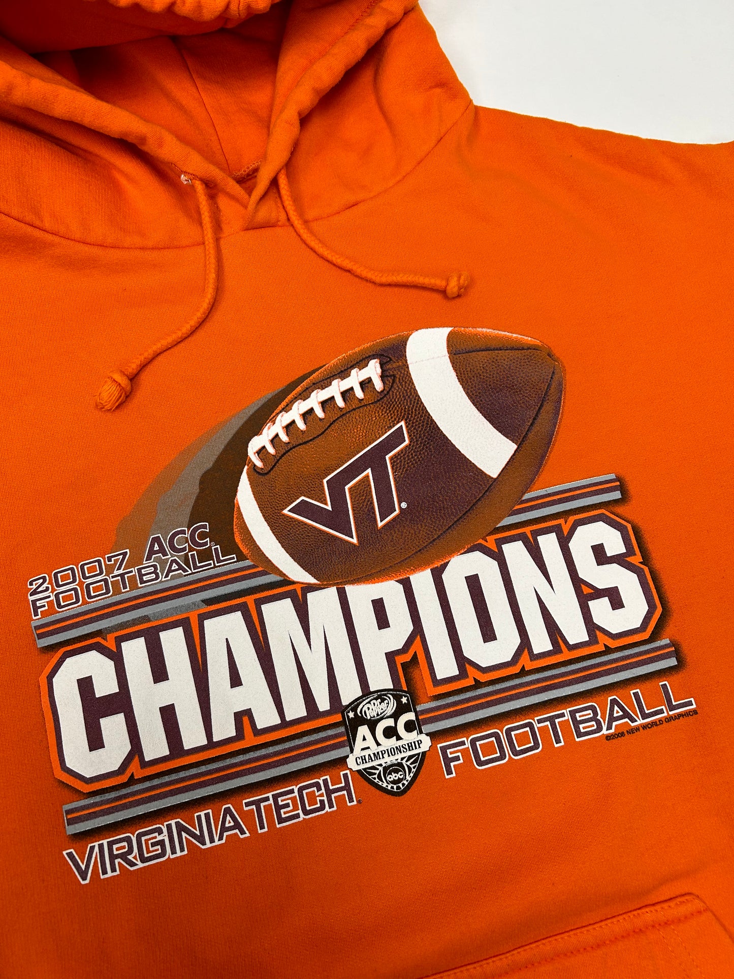 2007 Virginia Tech ACC Football Champions Hooded Sweatshirt Orange Medium 23.75x27 Inches