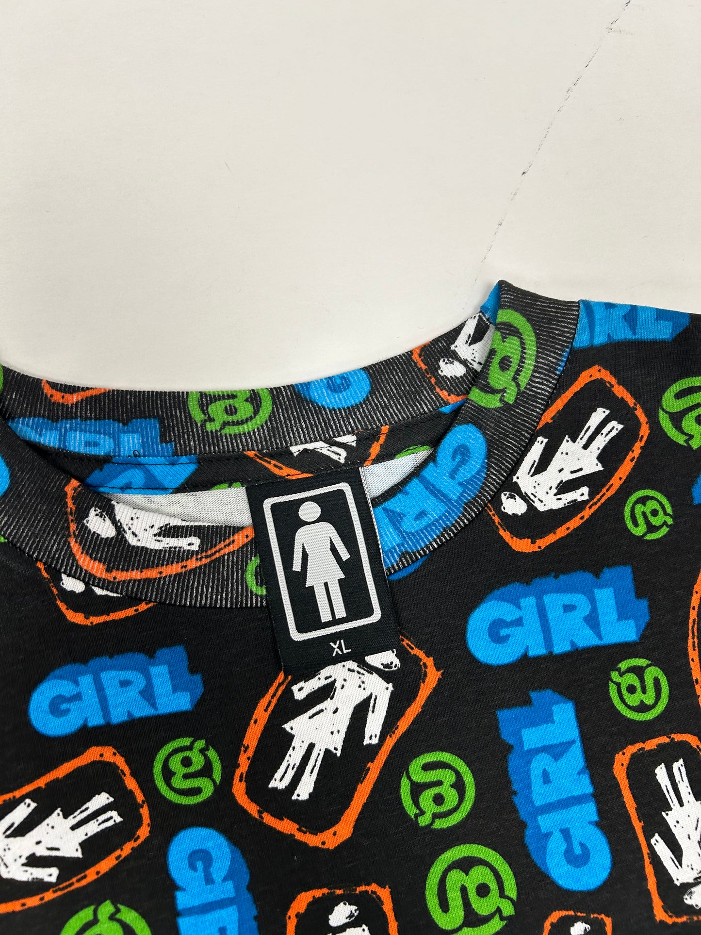 Vintage 2000s Girl Skateboards T Shirt Sprinkles All Over Print Premium Shirt XL 24.25x32.25 Inches AOP