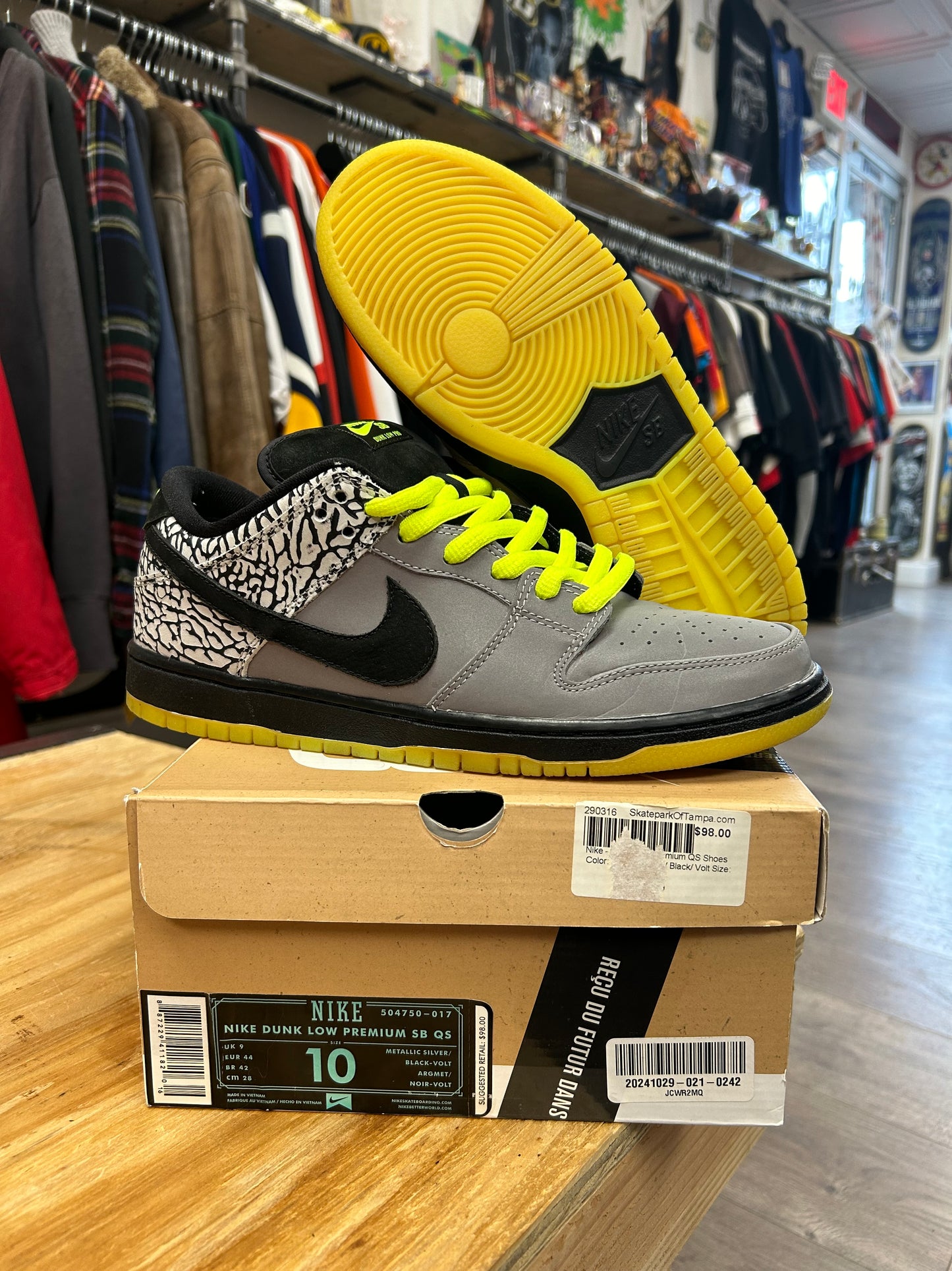 2013 Nike SB Dunk Low DJ Clark Kent Premium QS Primitive 112 Lightly Used With Box Size 10