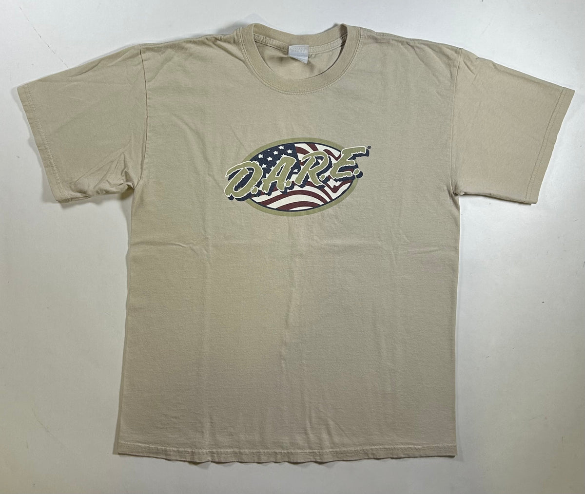 Vintage D.A.R.E. To Resist Drugs & Violence American Flag Oval Logo Tee Large 21.5x28.25 Inches