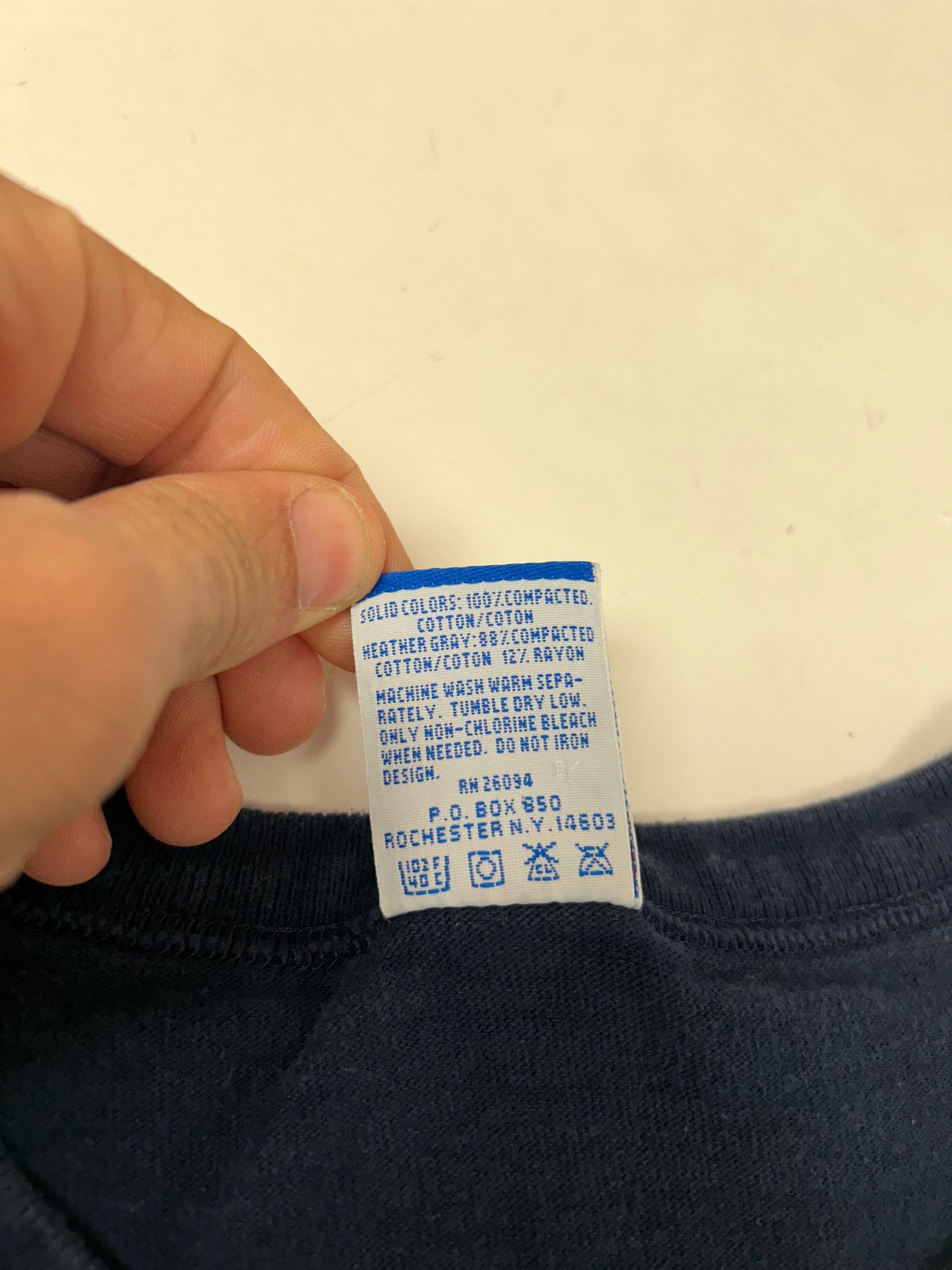 Vintage Champion 1996 Atalanta Olympics Embroidered Logo Tee Navy XL 24.25x28.5 Inches