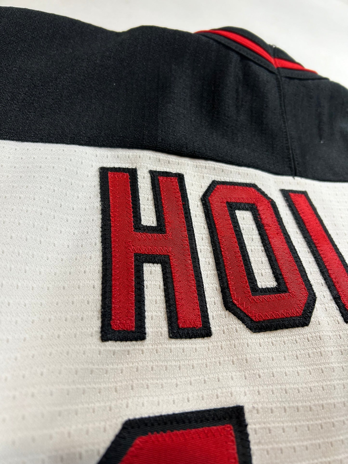 Vintage New Jersey Devils NHL Bobby Holik Bauer Hockey Jersey Medium 27x30.25 Inches