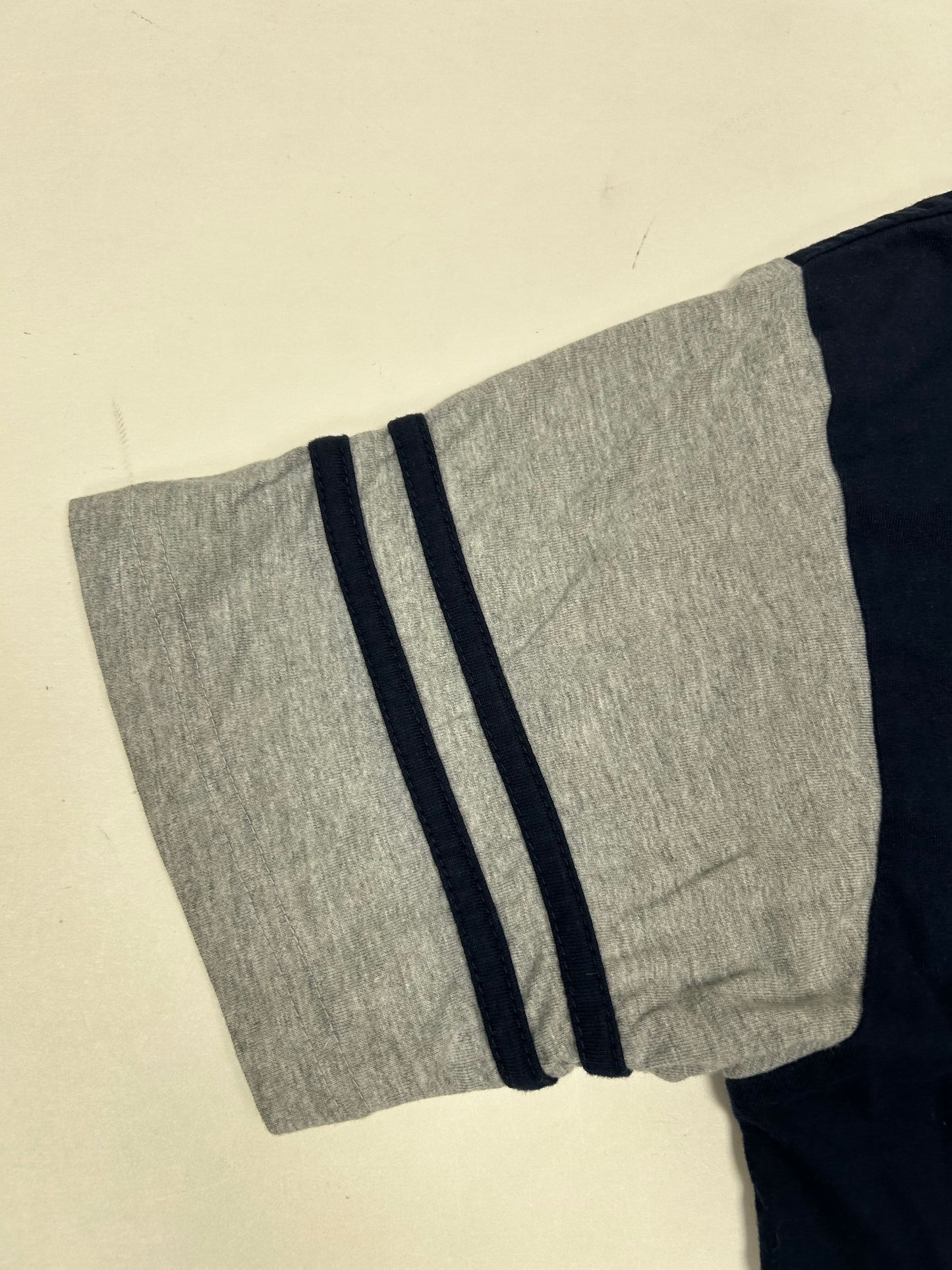 Vintage 2002 Looney Tunes Tweety Bird Get Over It Button Up Baseball Style Jersey Medium/Small 21.5x25.25 Inches