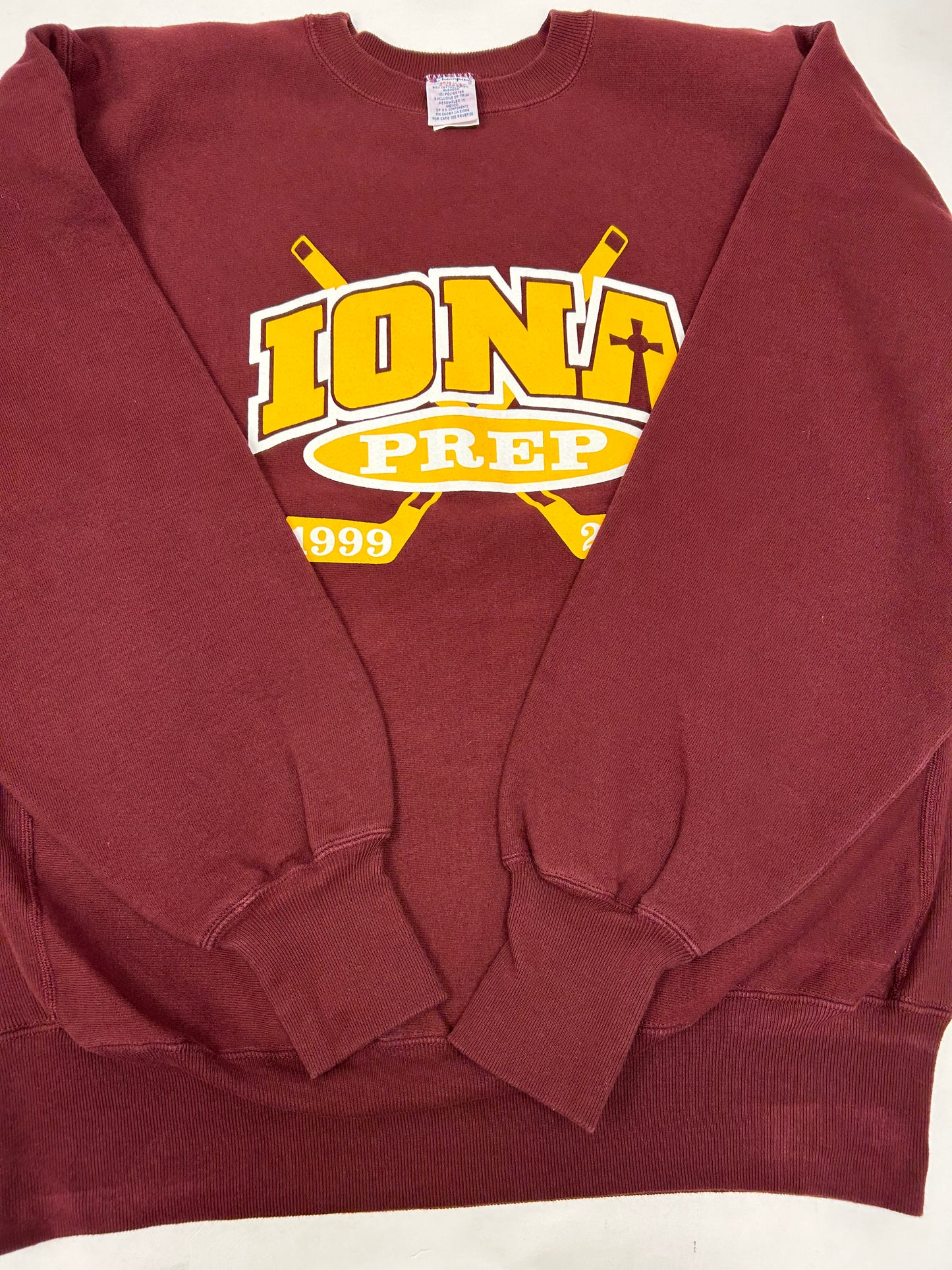 Vintage Champion Reverse Weave Iona Prep Hockey 1999-2000 Crewneck Sweatshirt XL 26.25x30.25 Inches