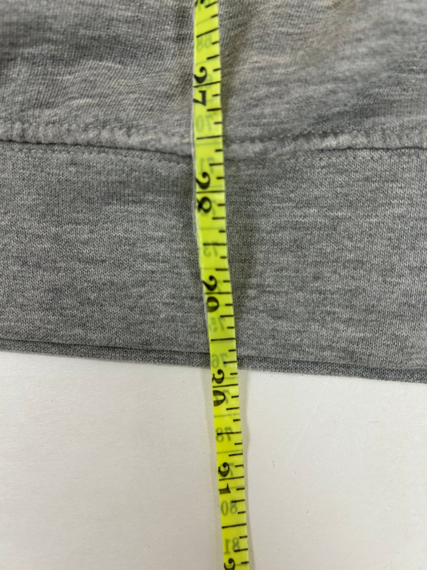 Vintage 00s Nike Swoosh Embroidered Chest Logo Essential Crewneck Sweatshirt 2XL/XL Fit 27.5x29.75 Has Small Flaw On Side As Is