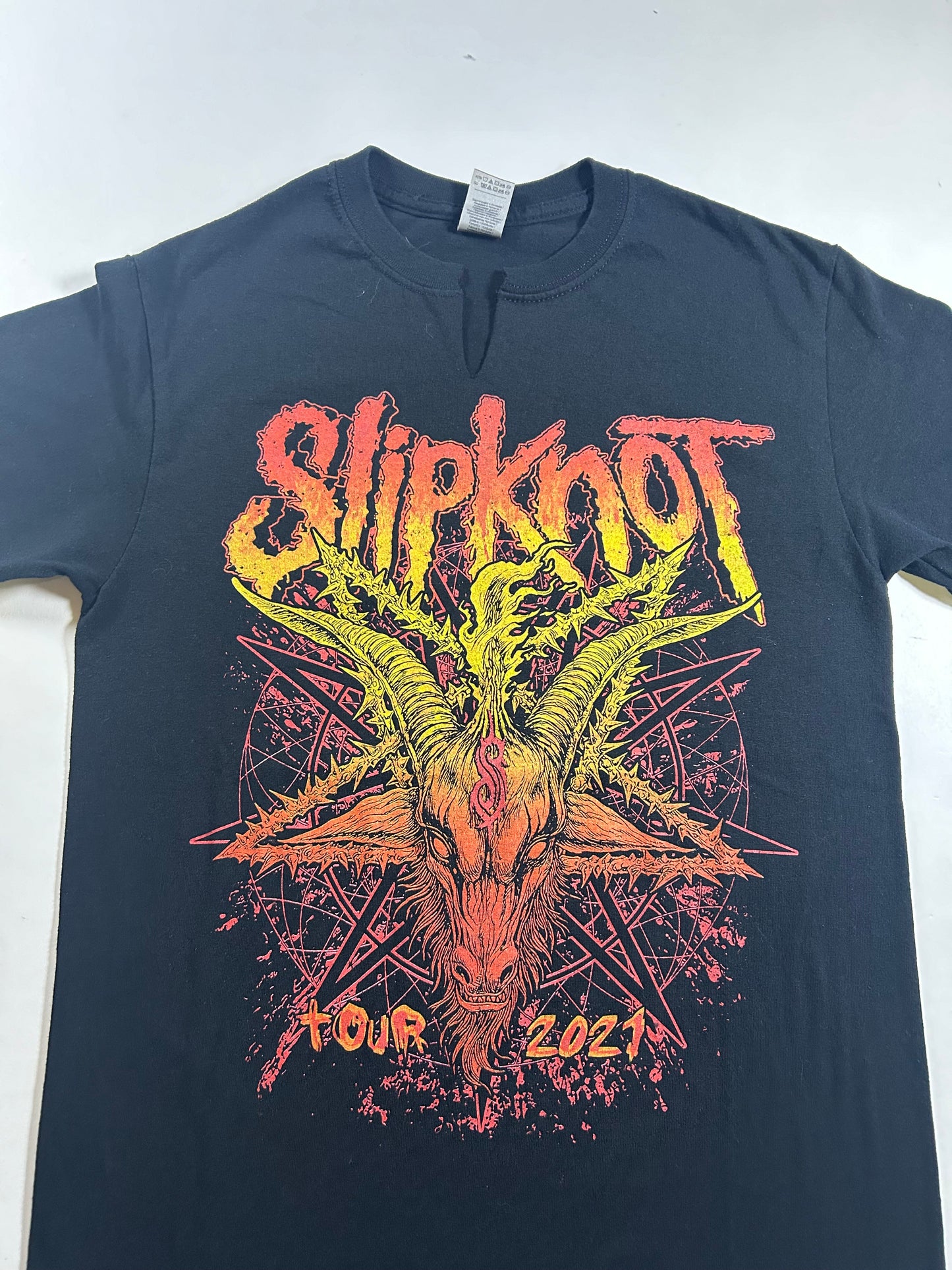 Slipknot Knotfest Roadshow Fever 333 Code Orange Killswitch 2021 Parking Lot Tour Tee Small 17.5x26 Inches