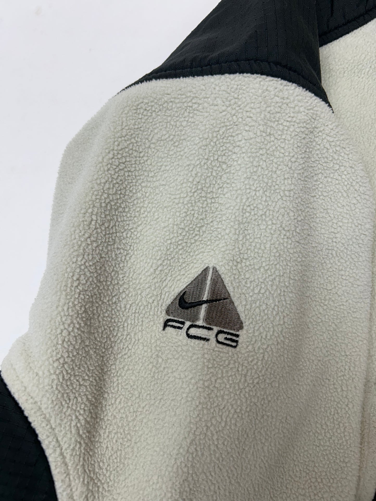 Vintage Nike ACG Nike FIT Thermal Layer 2 Zip Fleece Large 27.25x27.25 Inches