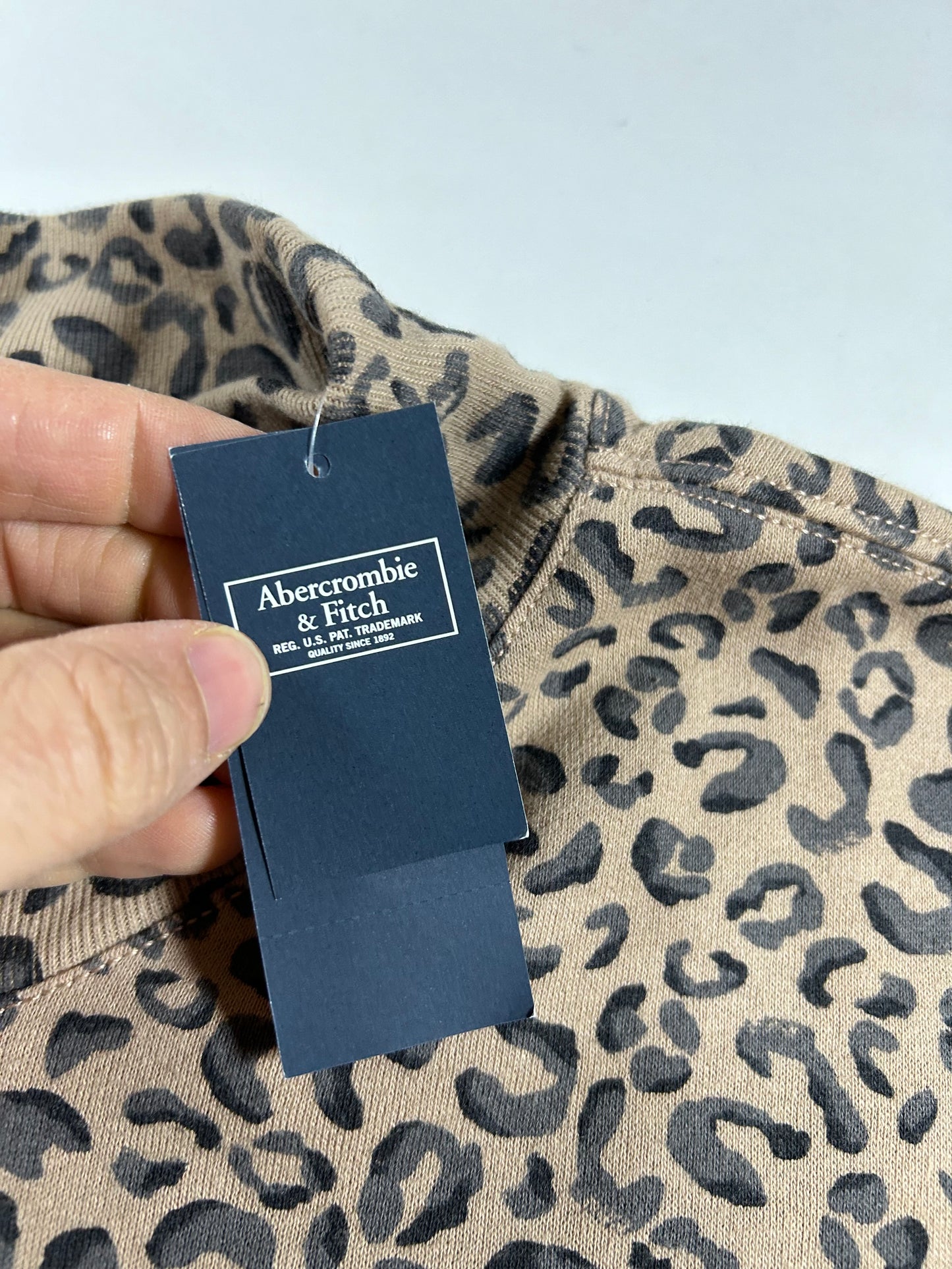 Abercrombie & Fitch Leopard Cheetah Print Pullover Shirt Soft Women’s Small 21.5x25 Inches Brand New With Tag