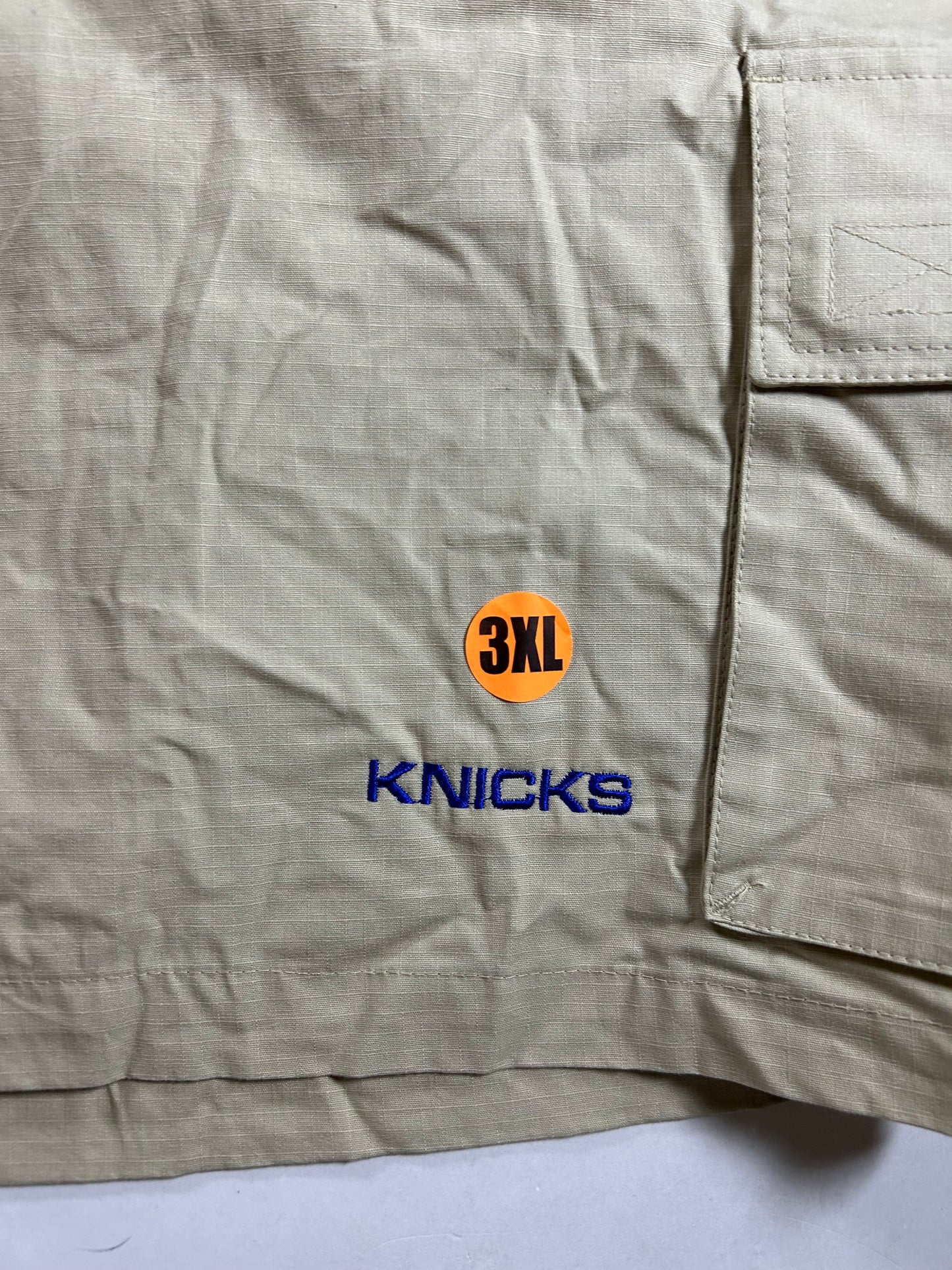 Adidas New York Knicks Shorts Cargo NBA Tan Has Sticker 3XL 21.5x24.5 Inches