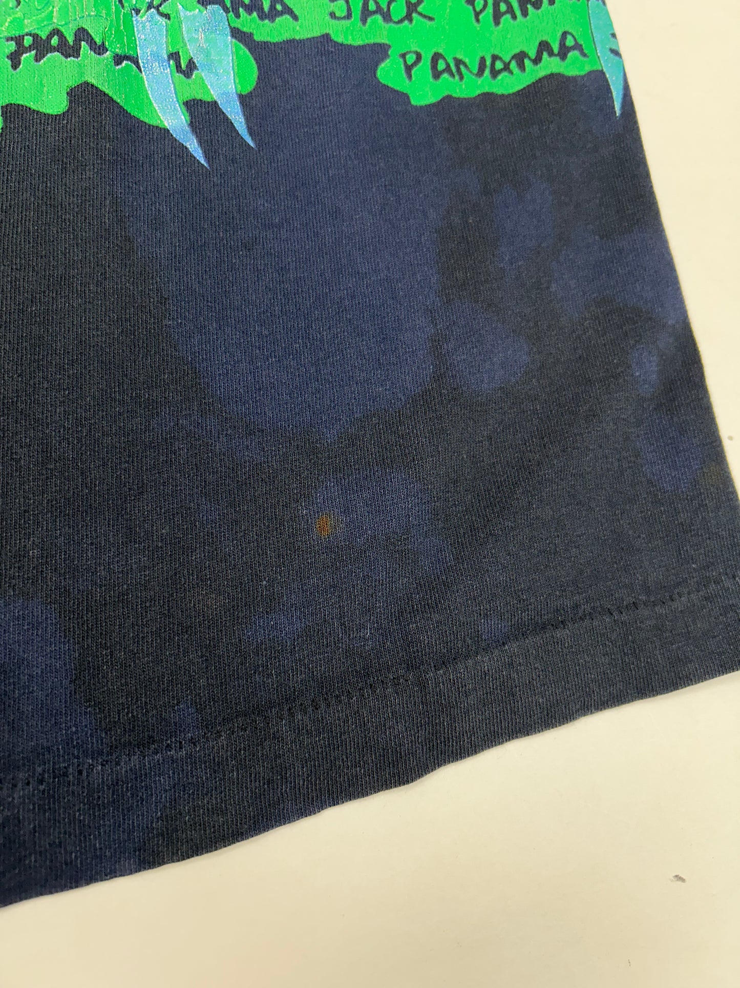 Vintage Panama Jack AOP Fish Tee XL 23.25x31.75 Inches