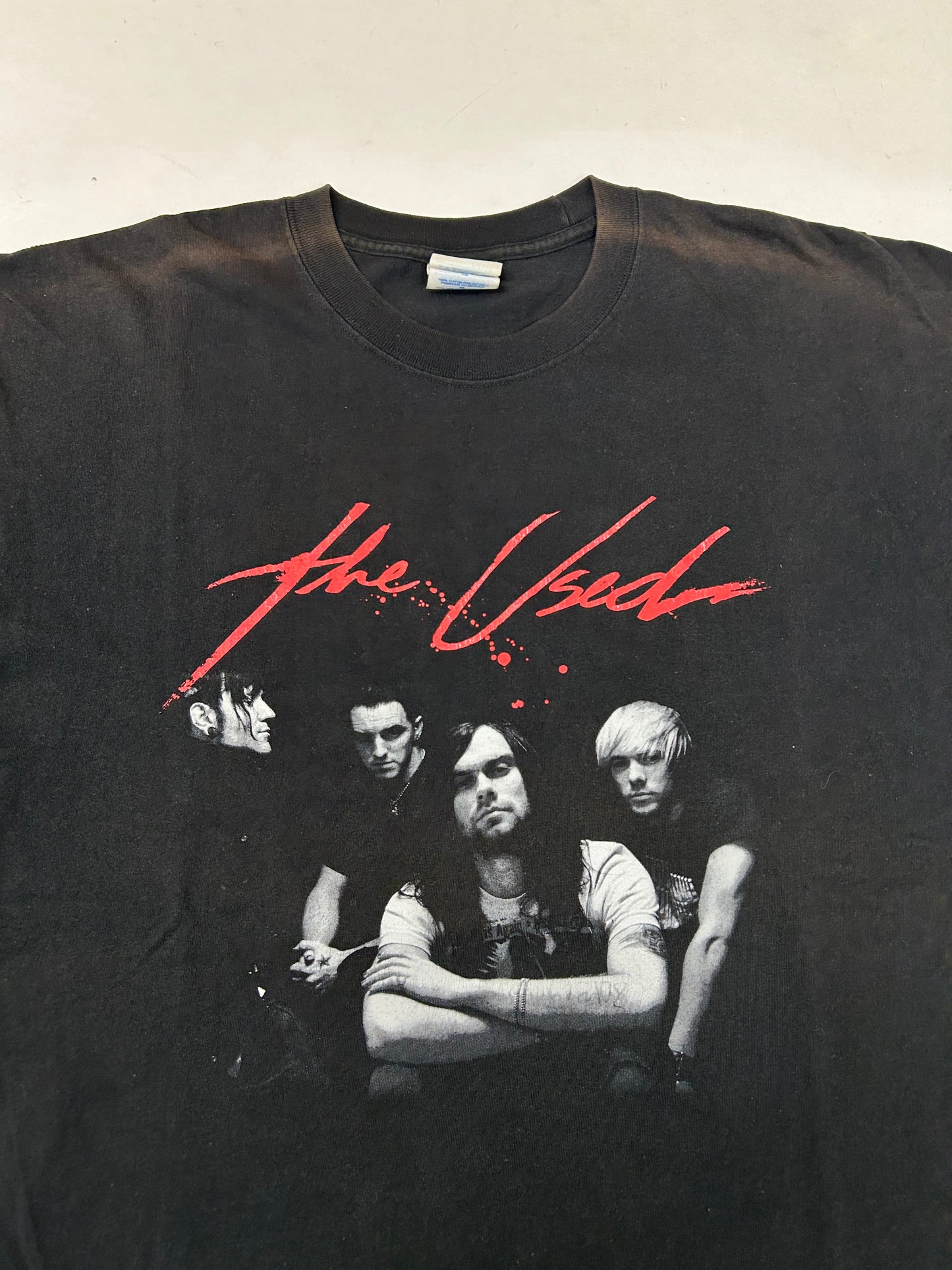 Vintage 2004 The Used In Love & Death Album Promo Emo Punk Band Tee XL As Is Worn In Has Fading & Wear 23.25x30.25 Inches