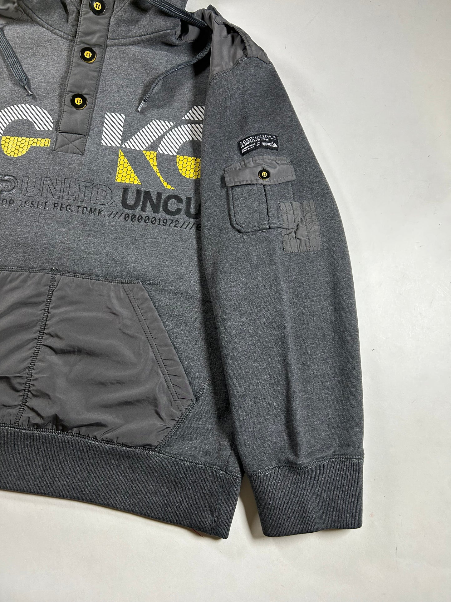 Vintage Eckō Unltd. Raw & Uncut Hooded Sweatshirt Gray Y2K Size Large 24.25x27