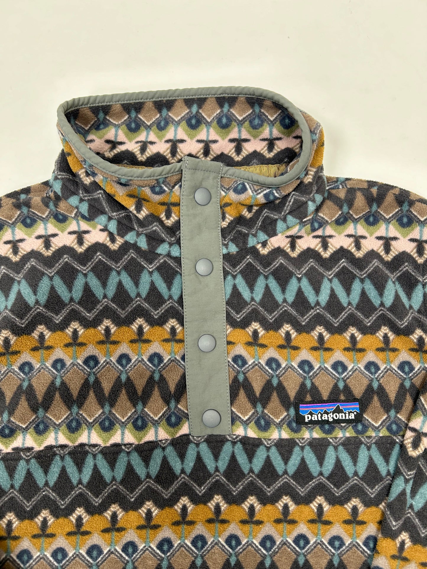 Patagonia Snap-T 1/4 Fleece Pullover Sweater Women’s  Medium 19.5x26 Inches CREG sty26020fa19