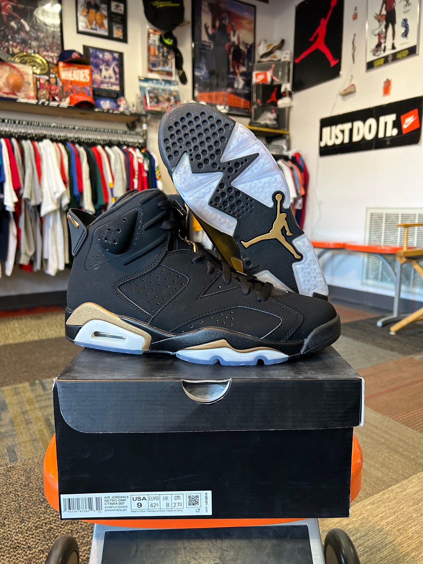 Air Jordan 6 Retro DMP Defining Moments Size 9 Men’s Nike Air Jordan Brand New