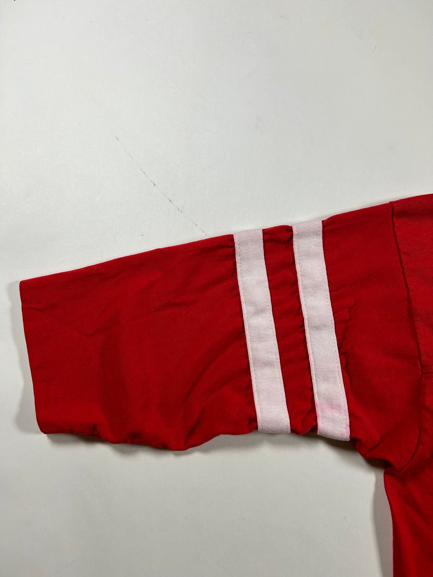 Vintage University of Maryland College Red 3/4 Sleeve Tee Velva Sheen 80s 18.5x25 Inches