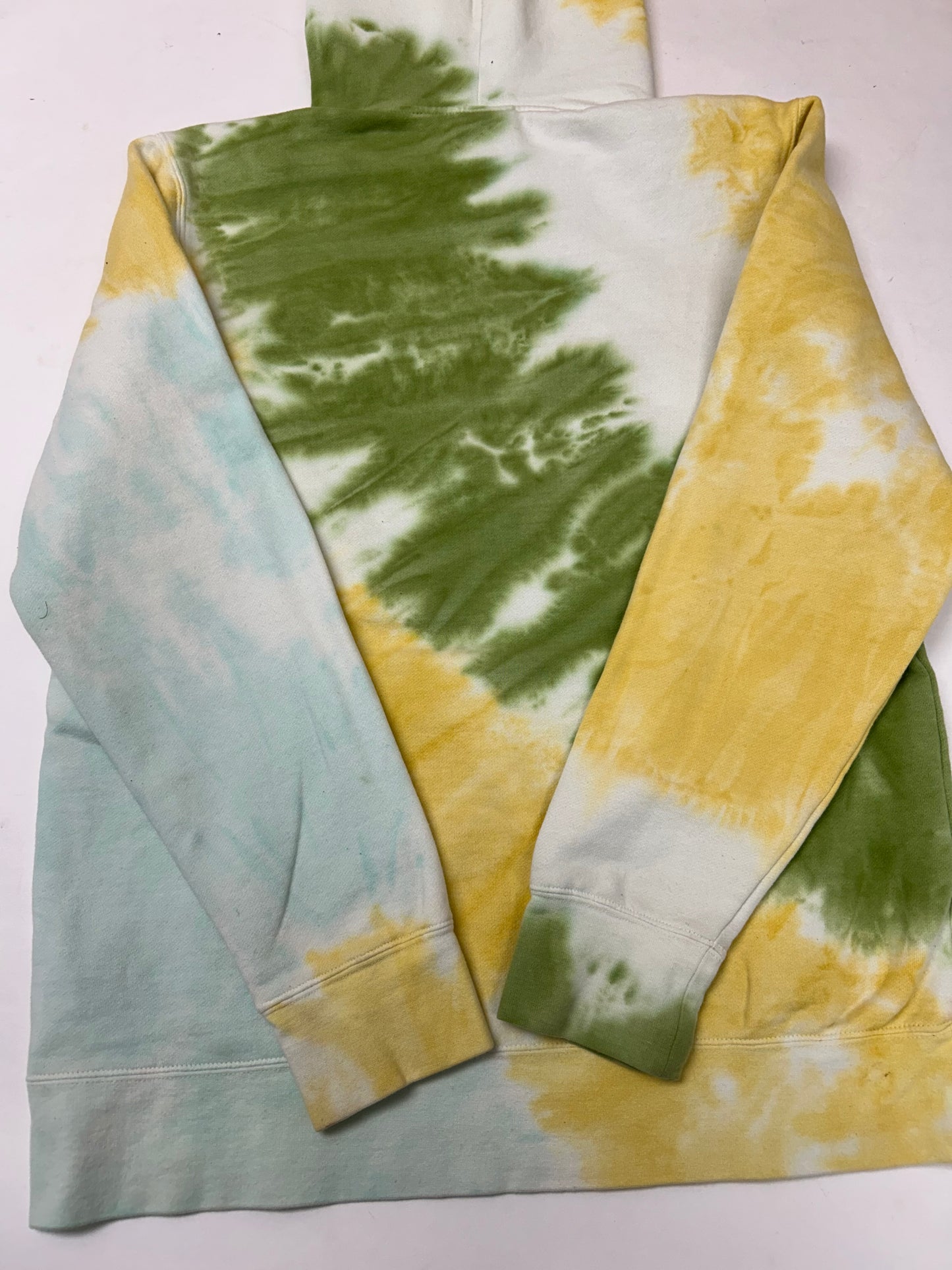 Huf Worldwide Tie-Dye Hooded Sweatshirt Large/Medium Fit 22.5x29 Inches