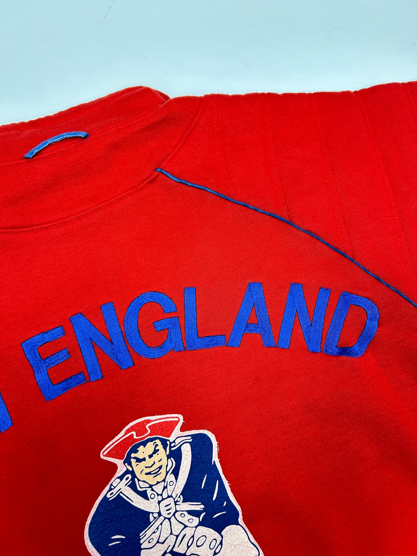 Vintage New England Patriots NFL Nike 1/4 Zip Pullover Sweatshirt Tagged Medium 24.5x25 Inches 80s