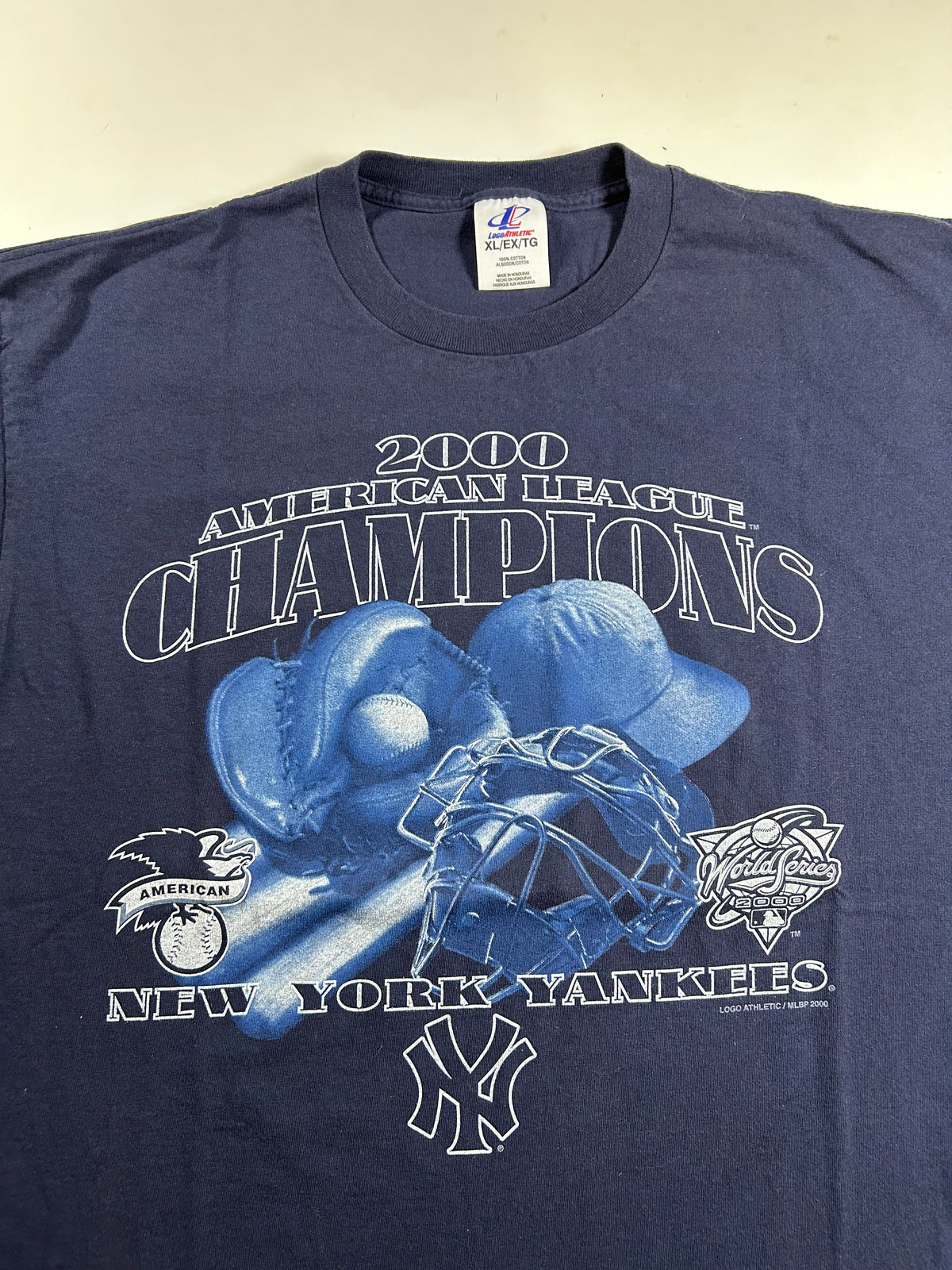 Vintage Logo Athletic New York Yankees 2000 American League Champions Tee XL 24.5x31.25 Inches