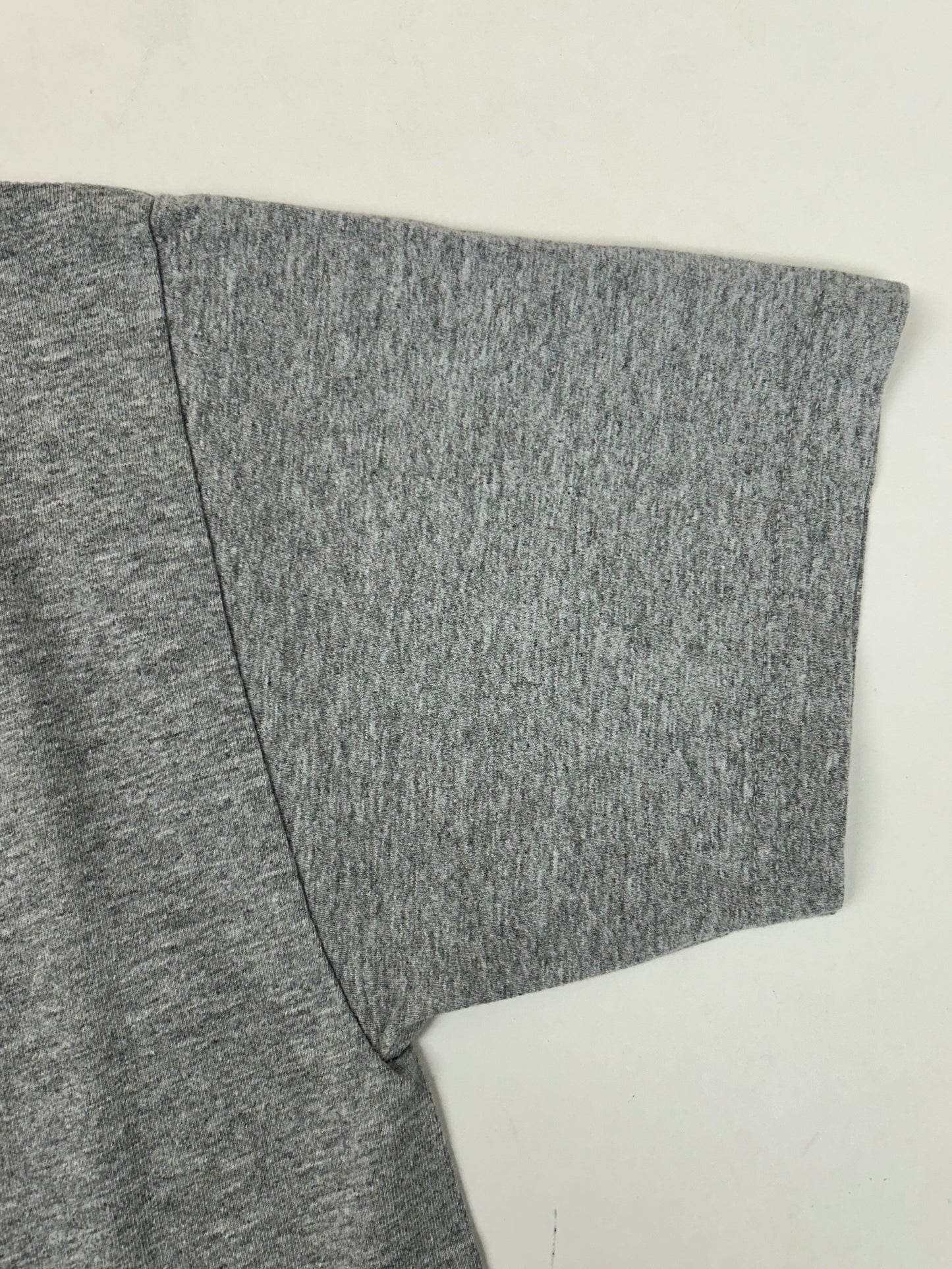 Vintage 2002 Bruce Springsteen & The E Street Band The Rising Tour Music Band Tee Gray Medium 19.25x27.25 Inches