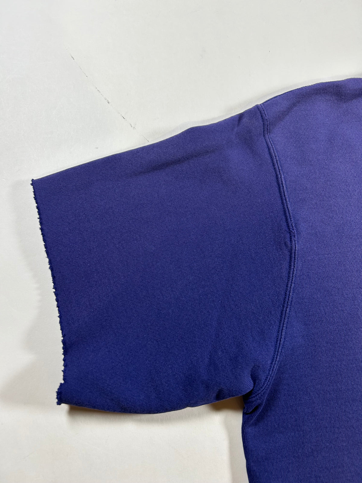 Vintage 90s Champion Script Chopped Sleeves Crewneck Sweatshirt Workout Steez L/XL Fit 25.25x27.5 Inches Purple