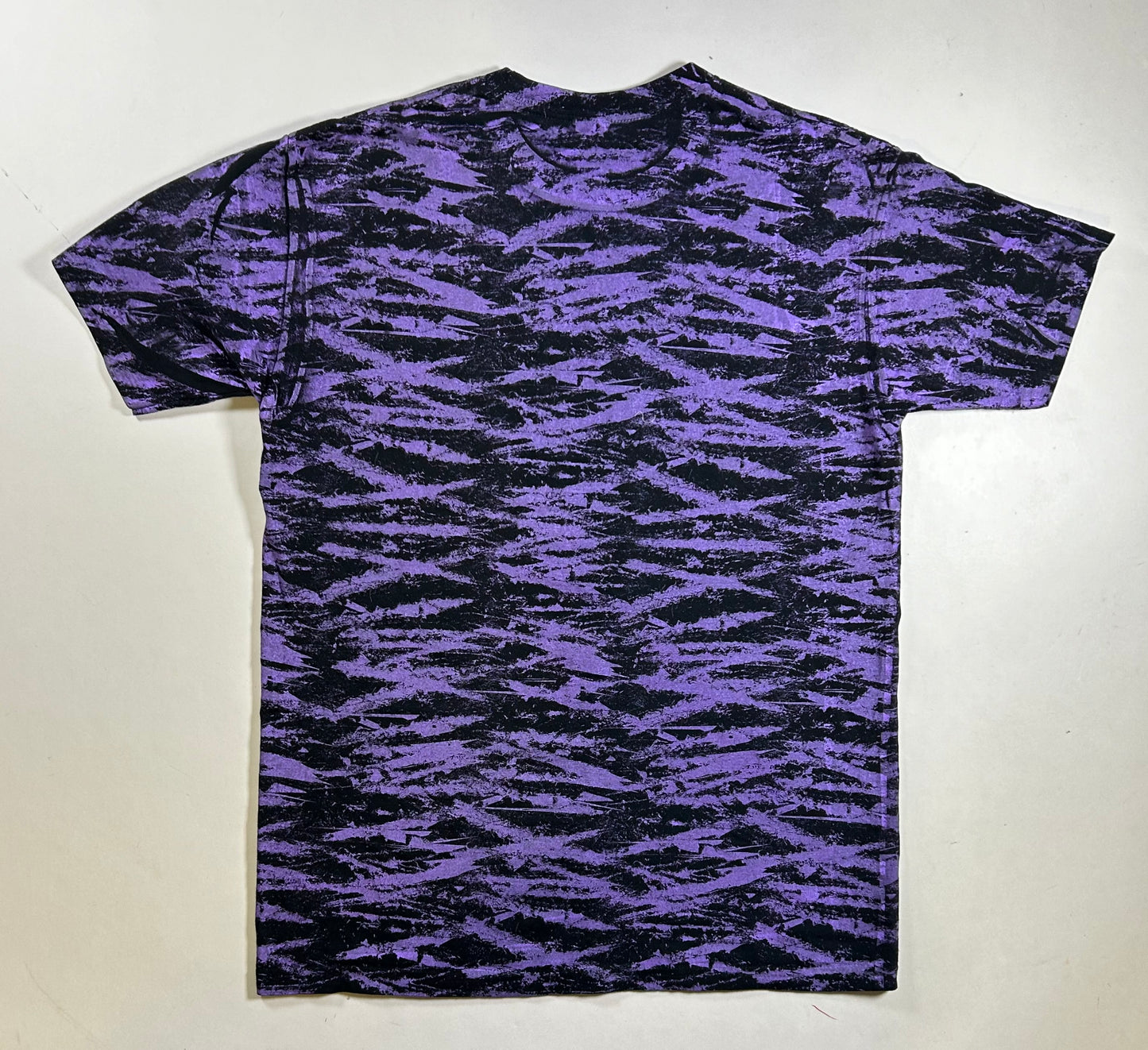 Hawk Skateboarding Tony Hawk Brand Skateboard Skate Tee Medium 20.25x28.25 Inches Purple and Black