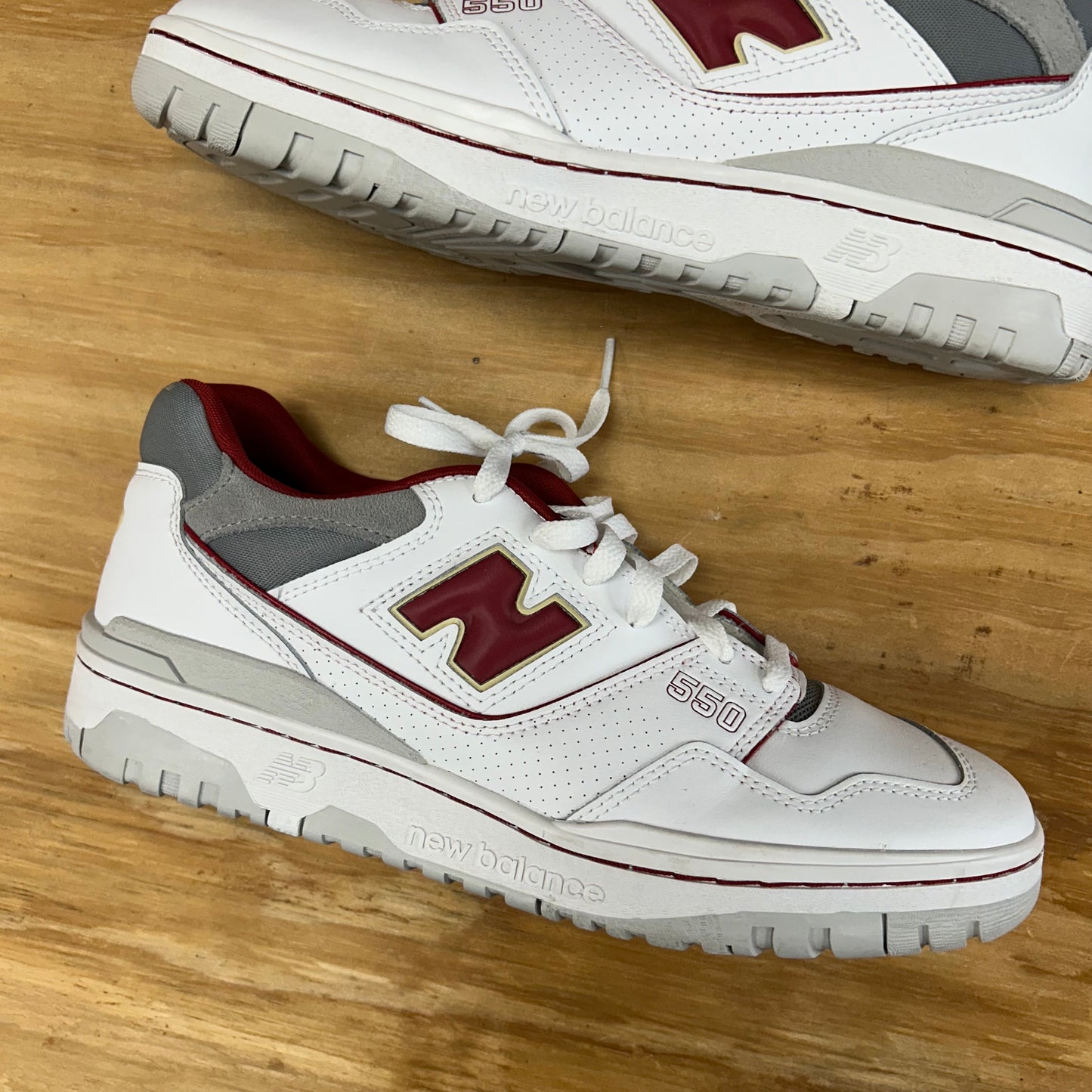 New Balance 550 Boston College Eagles White Red Shoes US Men’s 10.5 Women’s 12