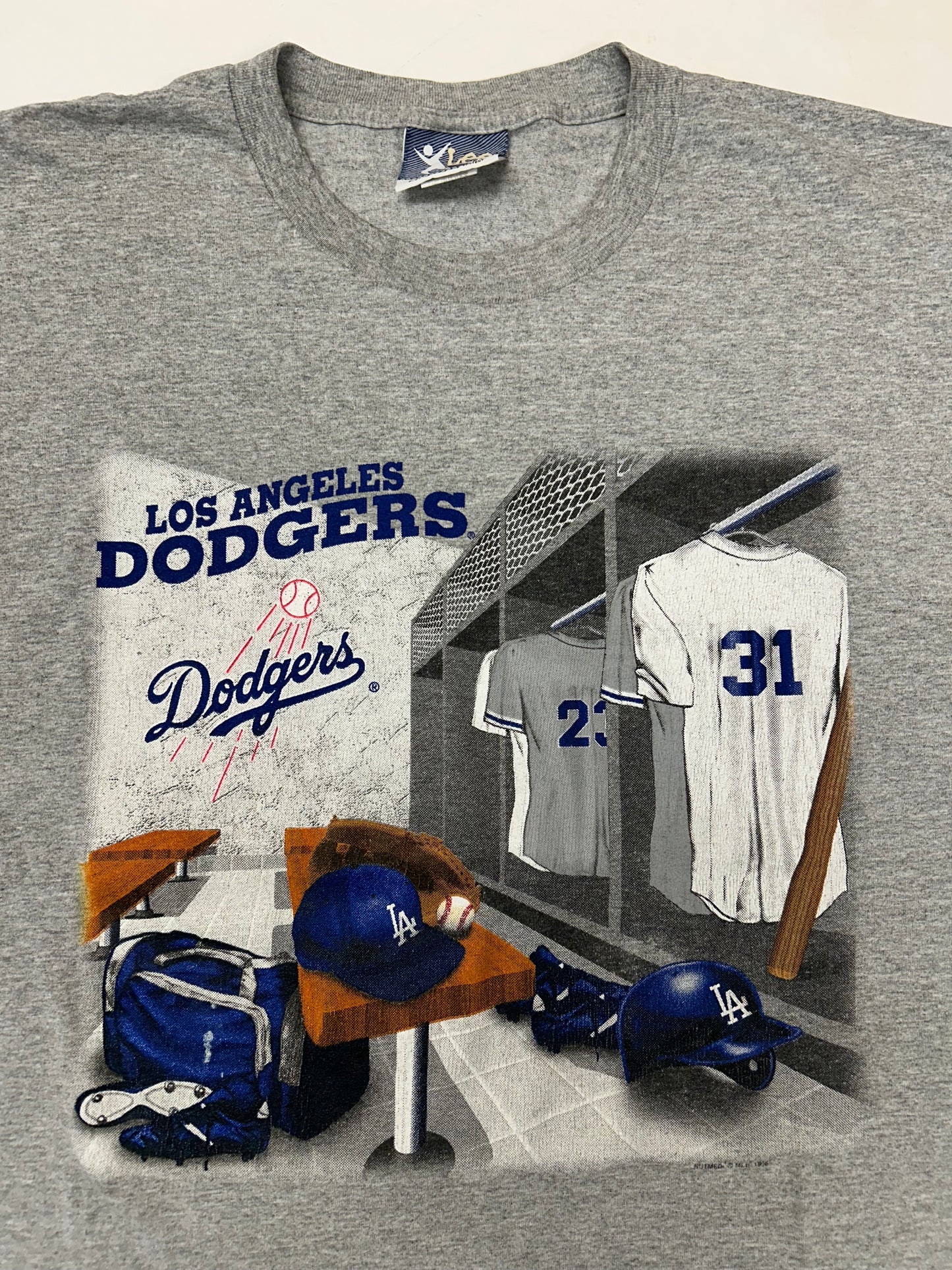 Vintage 90s Los Angeles Dodgers MLB Locker Room T-Shirt XL 24.25x30 Inches Lee Sport Nutmeg Gray