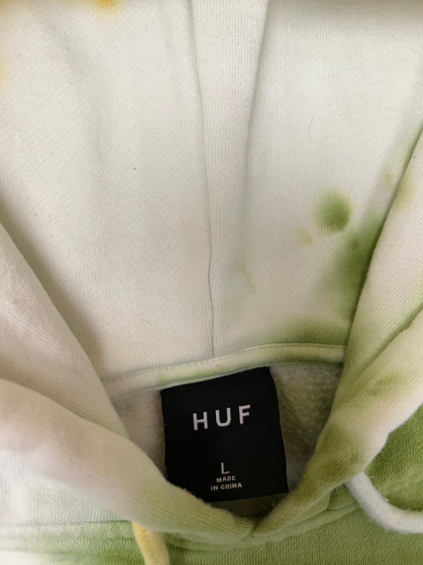 Huf Worldwide Tie-Dye Hooded Sweatshirt Large/Medium Fit 22.5x29 Inches