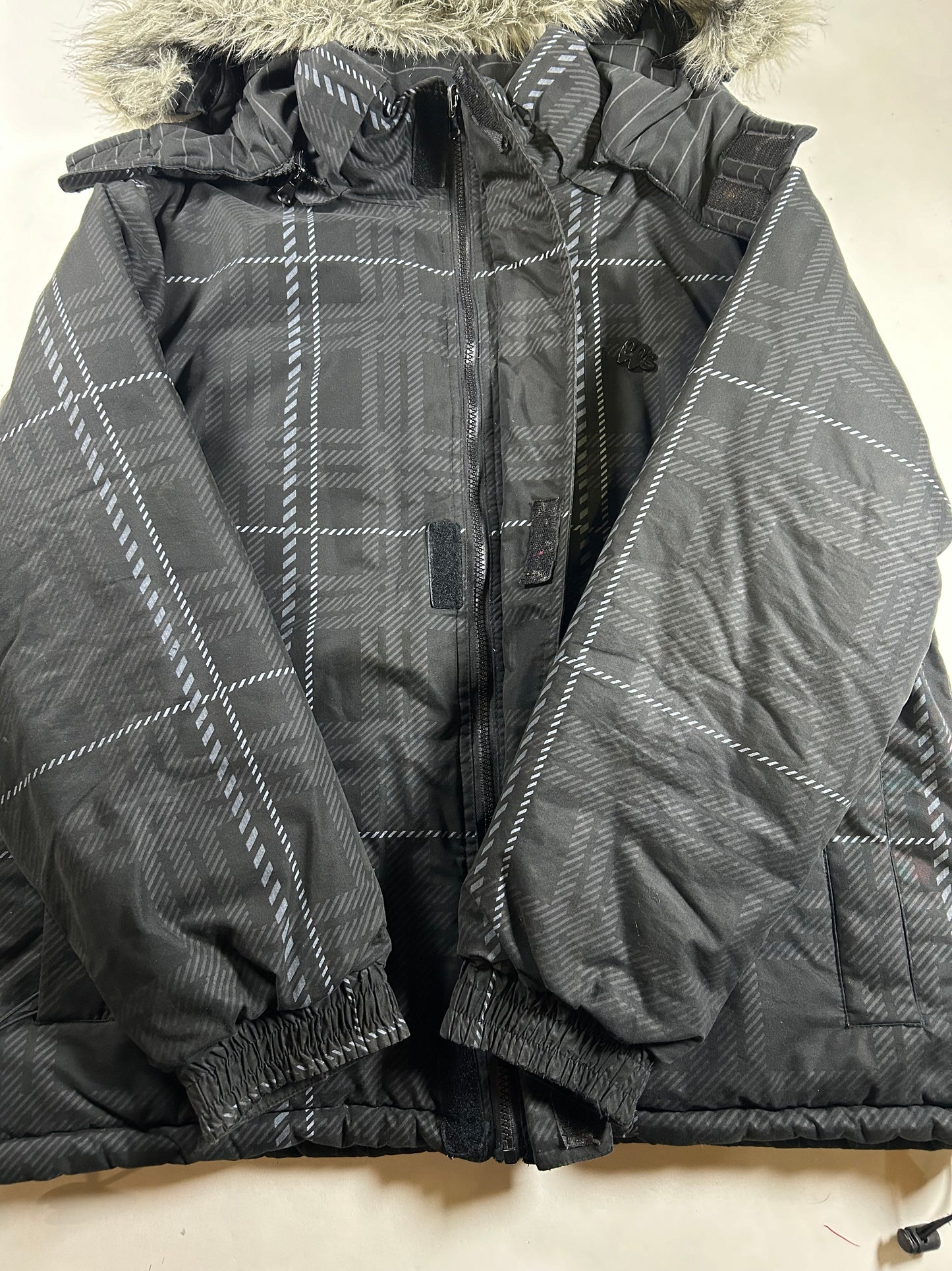 Vintage CCS Skate Catalog Winter Puffer Reversible Jacket Snowboard Skateboard Medium 26x28 Inches