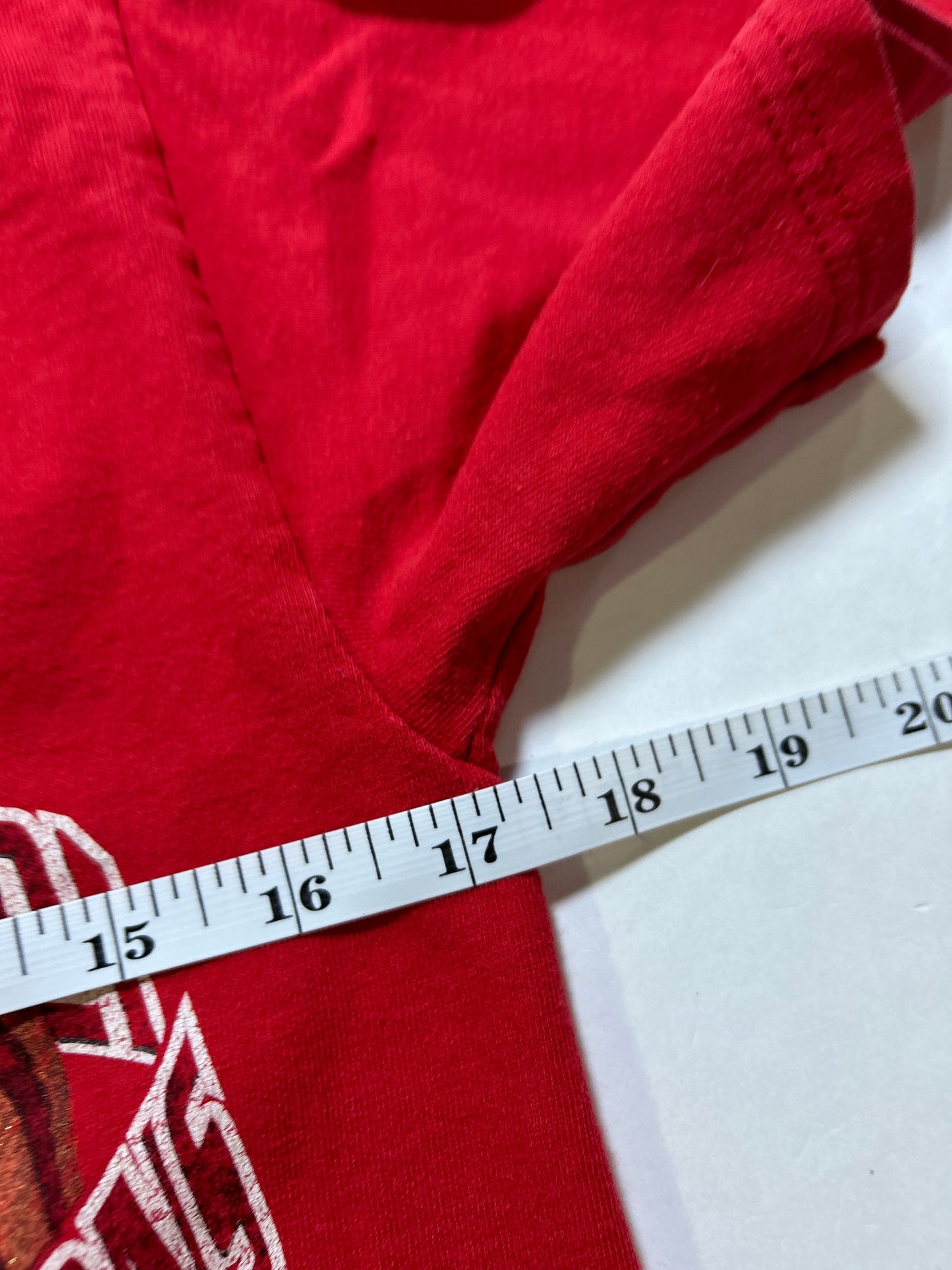 Vintage Lee Sport 1996 Chicago Bulls NBA Champions Tee Youth Medium 17.25x23 Inches Red