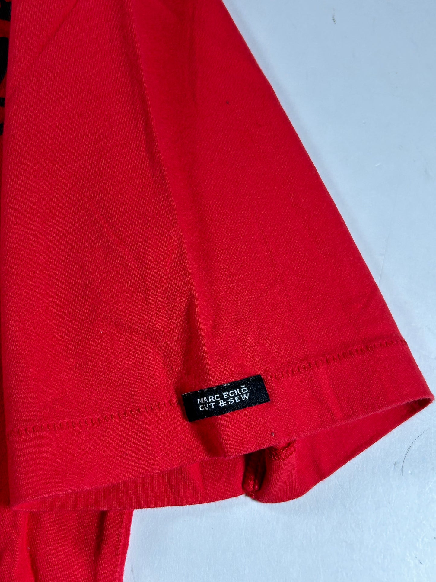 Vintage Eckō Marc Echō Cut & Sew Rutgers University Street Alchemists Football Tee Medium Fit 19.75x28 Inches Red