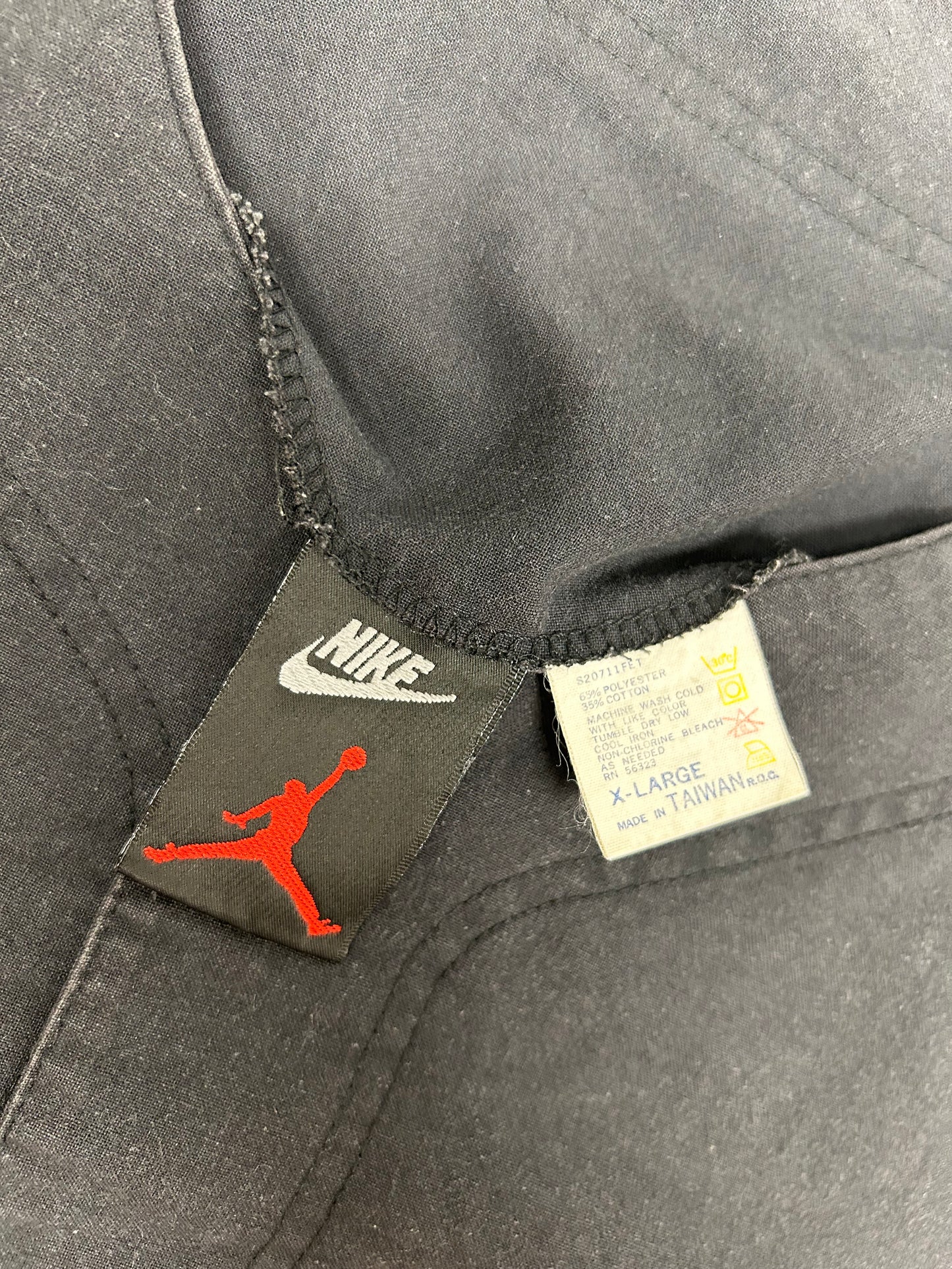 Vintage Nike Air Jordan 'Spellout Logo' Baseball Jersey Black 1991 Rare XL 26.75x32.75/35.25 Inches.