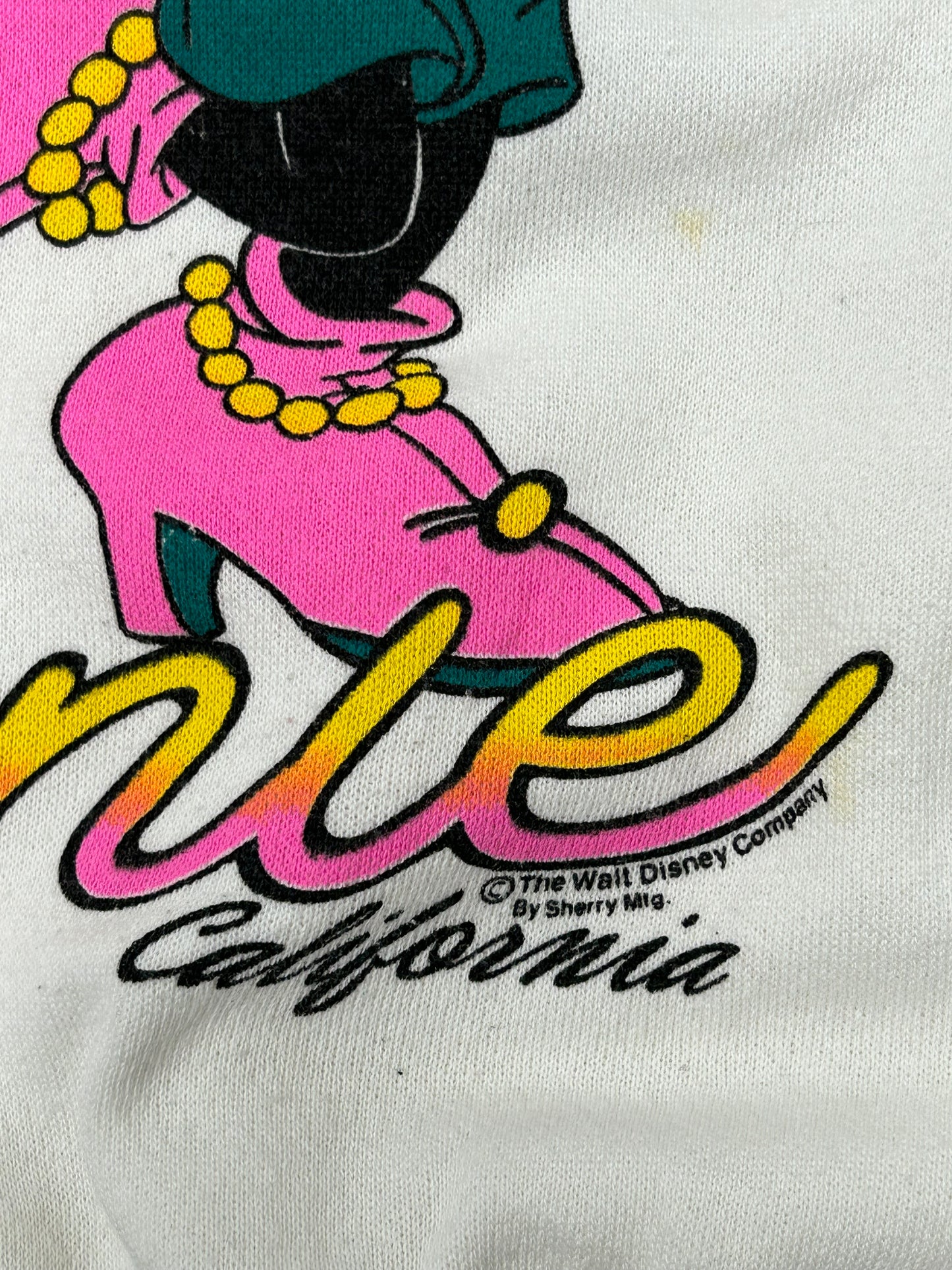 Vintage Disney Mickey & Minnie Mouse California The Walt Disney Company Crewneck