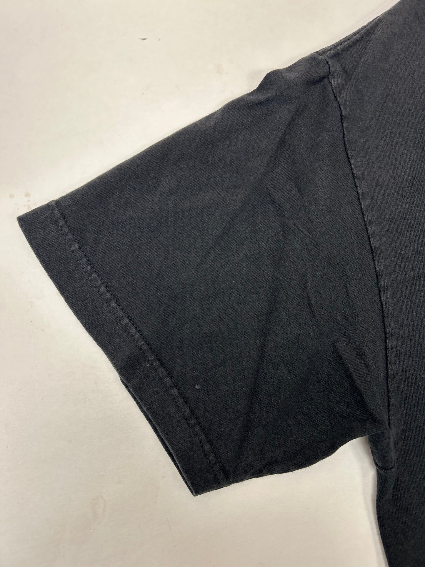 Primitive Skateboards Primitive Above Everything Bear Clouds Graphic Tee Large 21.5x28.75 Inches Black As Is