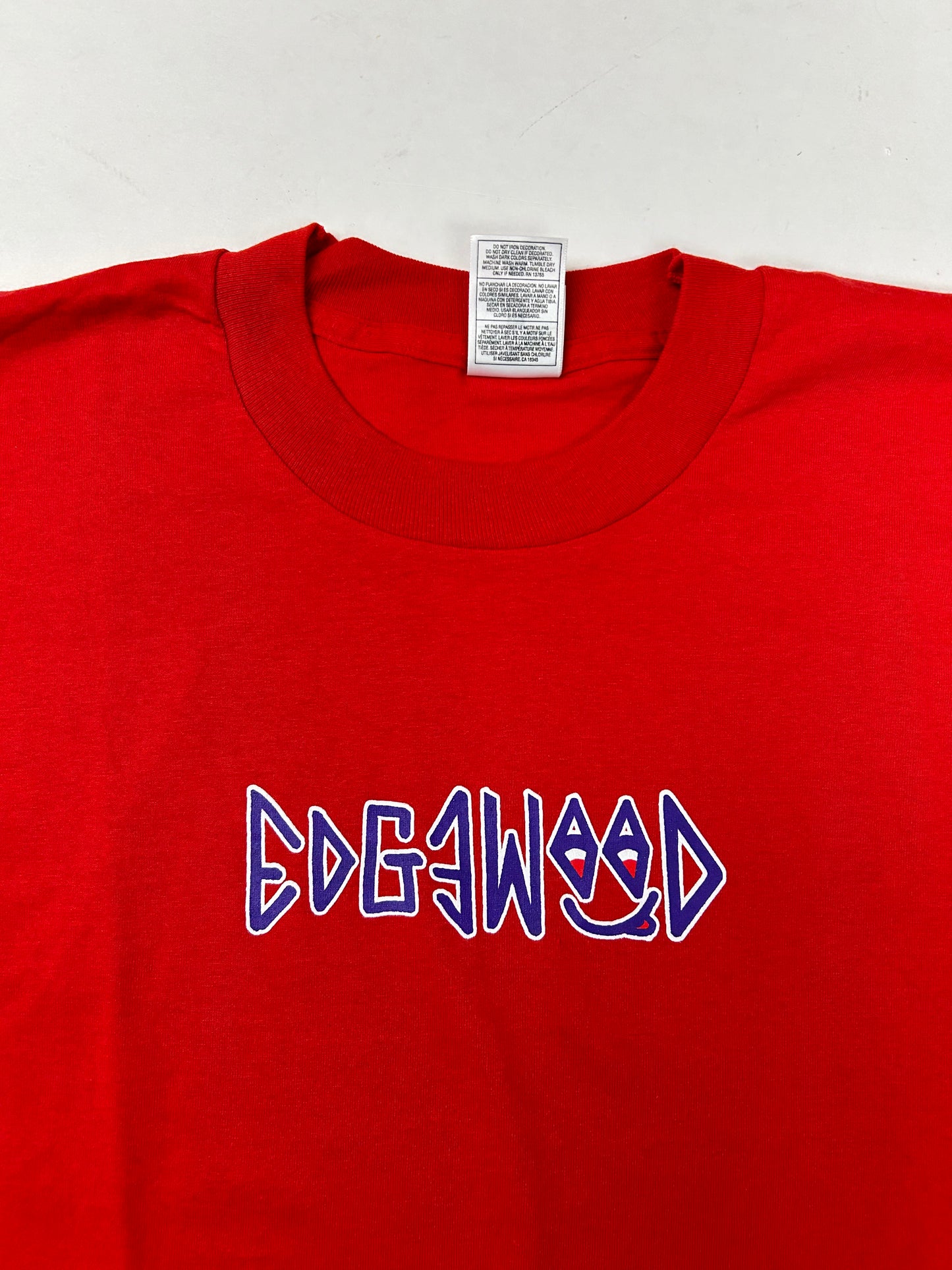 Edgewood NJ first edition “Deeper Than The Roots.” Tee XL 23.75x31 Inches 90s FOTL Best USA/Honduras Made 50/50 Blend Cherry Red